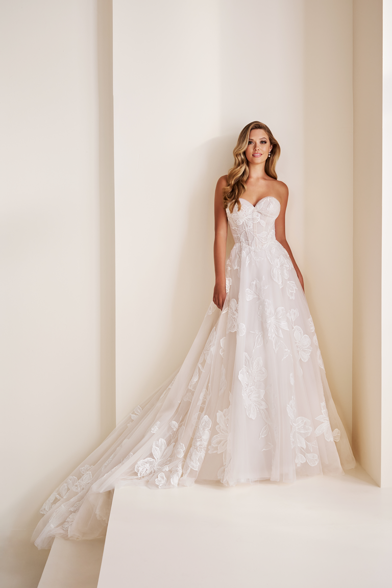 Enchanting E603 - A-Line Wedding Dress