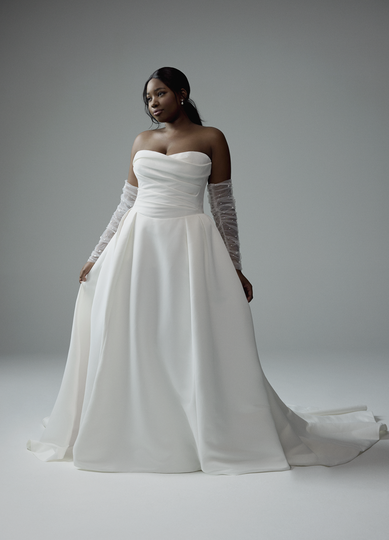 Teagan-3187- plus-front.png