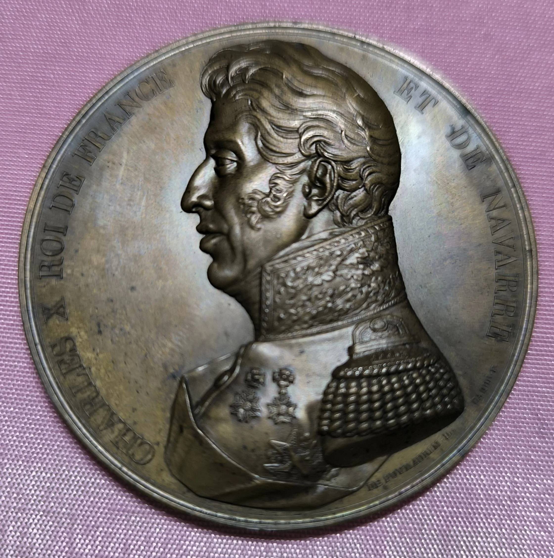 MEDAILLE DE CHARLES X ROI DE FRANCE  (Signé Caqué) BRONZE