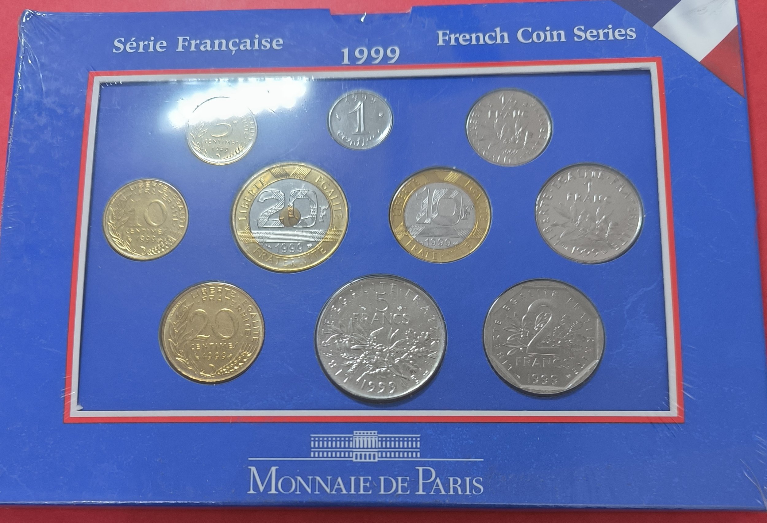 COFFRET BRILLANT UNIVERSEL 1999  (ABEILLE) MONNAIE DE PARIS