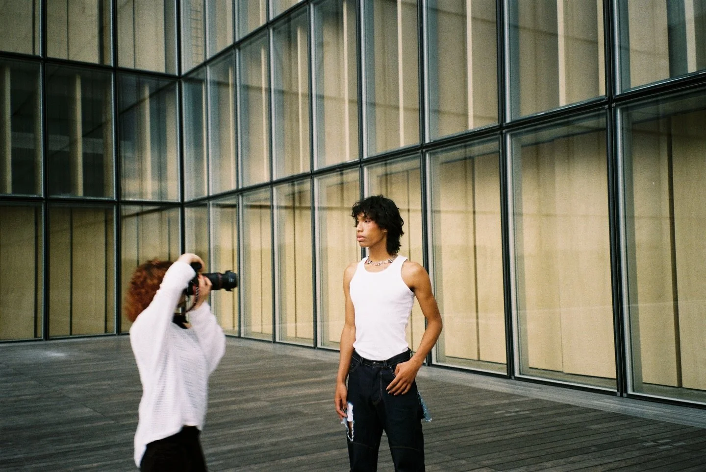 Les coulisses &bull;

Thanks to the best team 🤍
Photos : @roo.cco 
Model : @alois_aa 
Stylisme : @afrofuturiste 
Makeup : @mariacalvet.mua