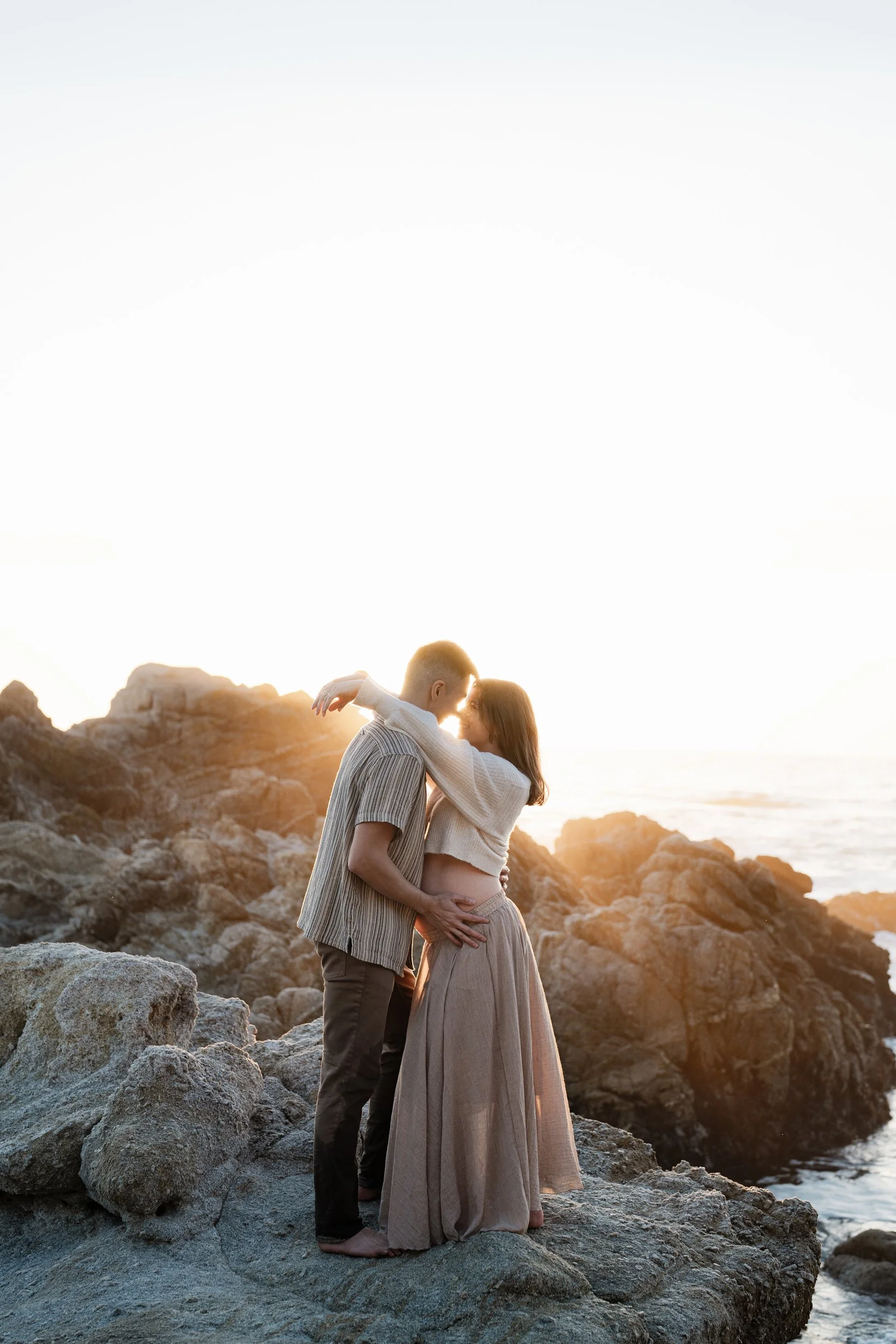 Maternity Photos in Carmel: A Natural and Timeless Experience