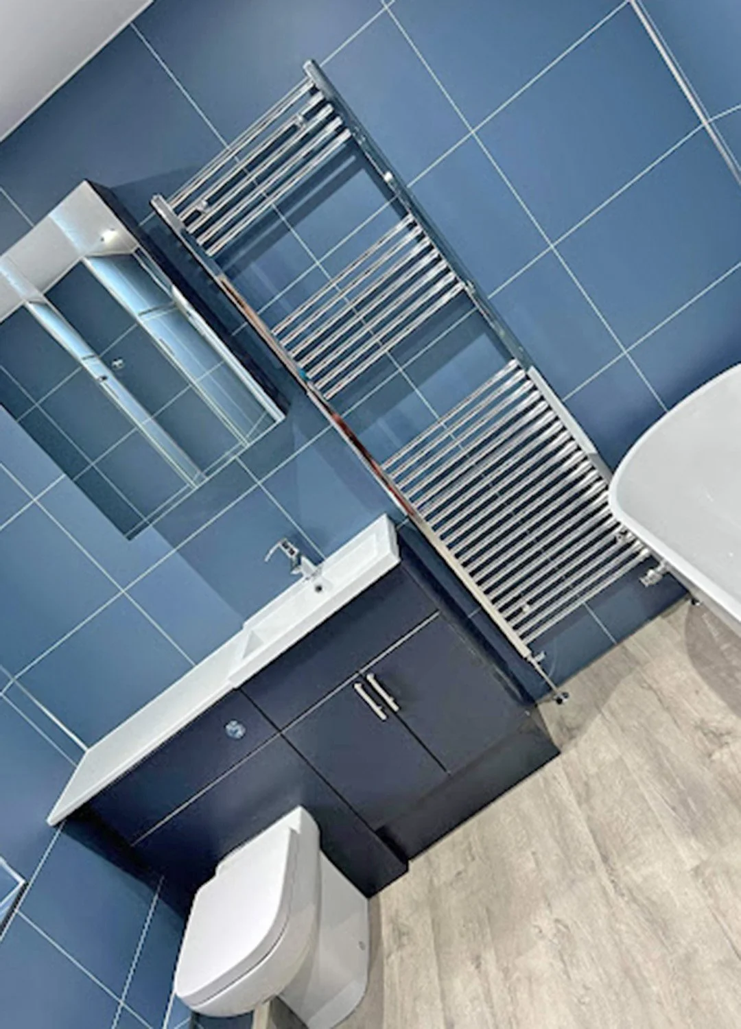 Bathroom - Douglas and Hardie Joinery - Scottish Borders