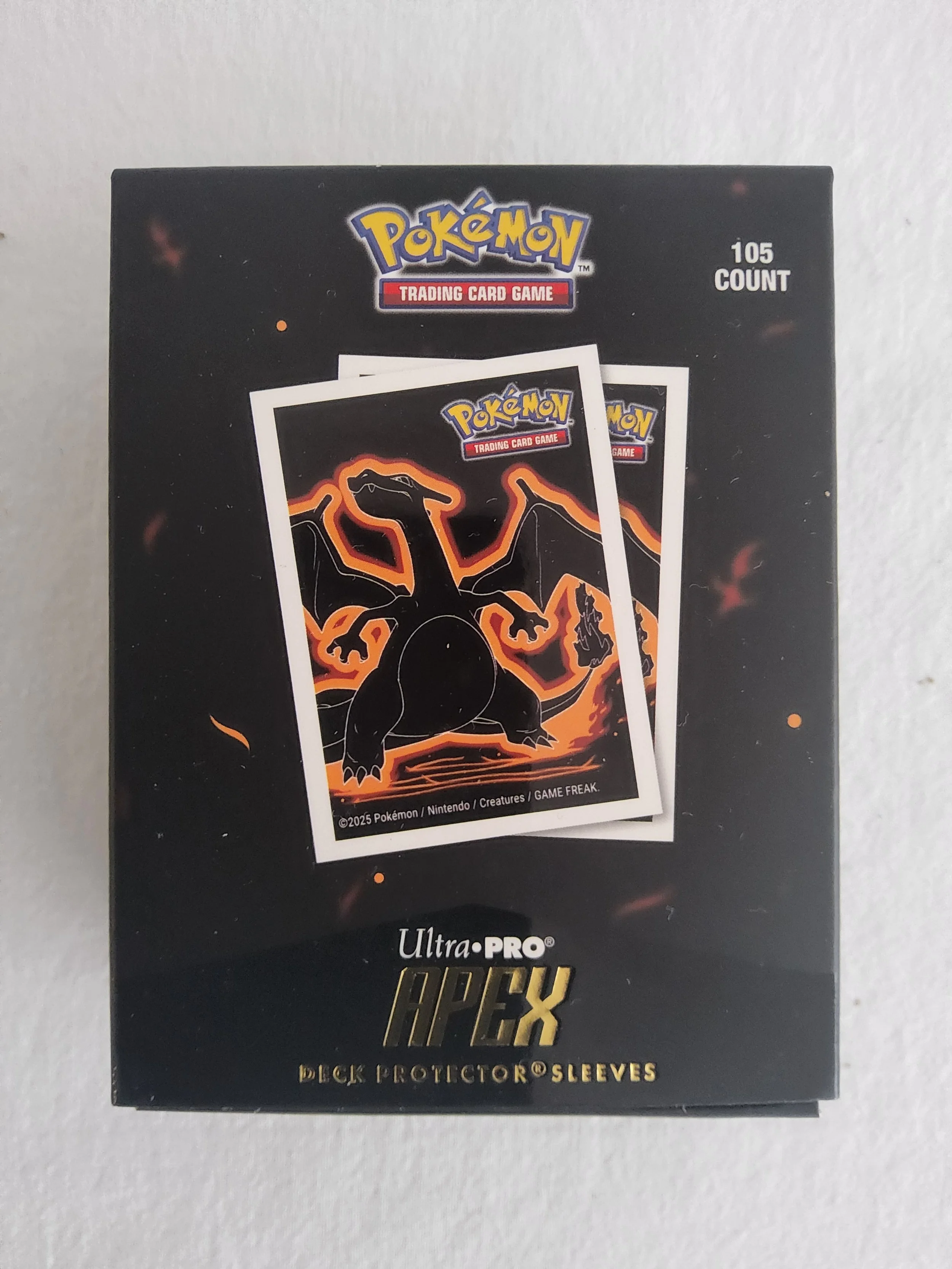 Ultra Pro - 105 protège-cartes standard APEX Pokémon - Neon Kanto : Dracaufeu