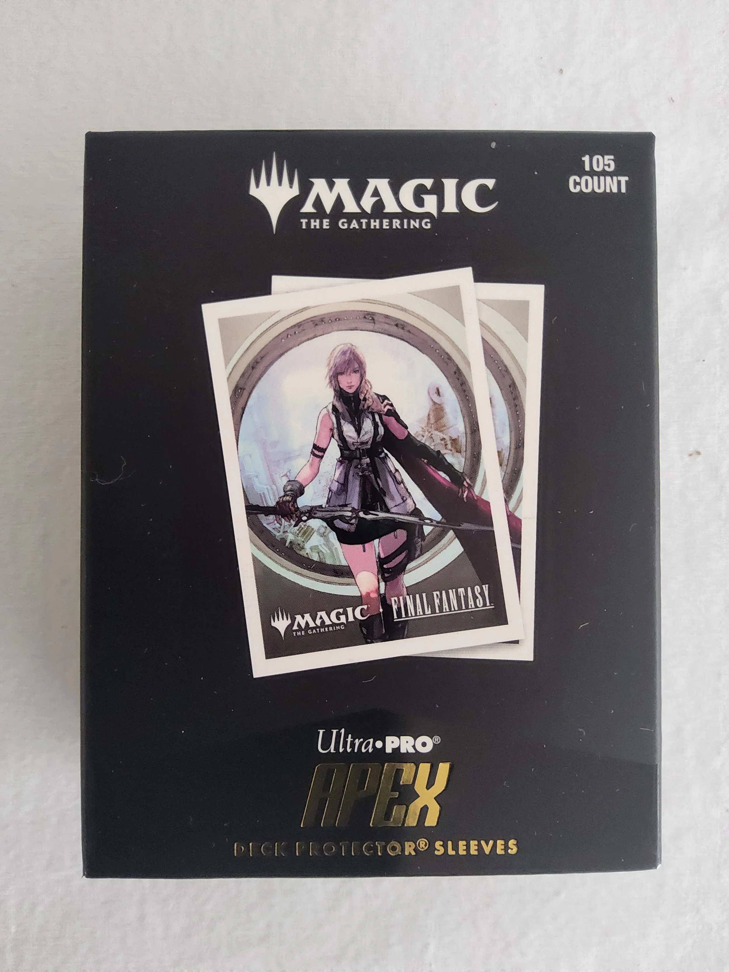 Ultra Pro - 105 protège-cartes standard APEX MTG - Final Fantasy Lightning