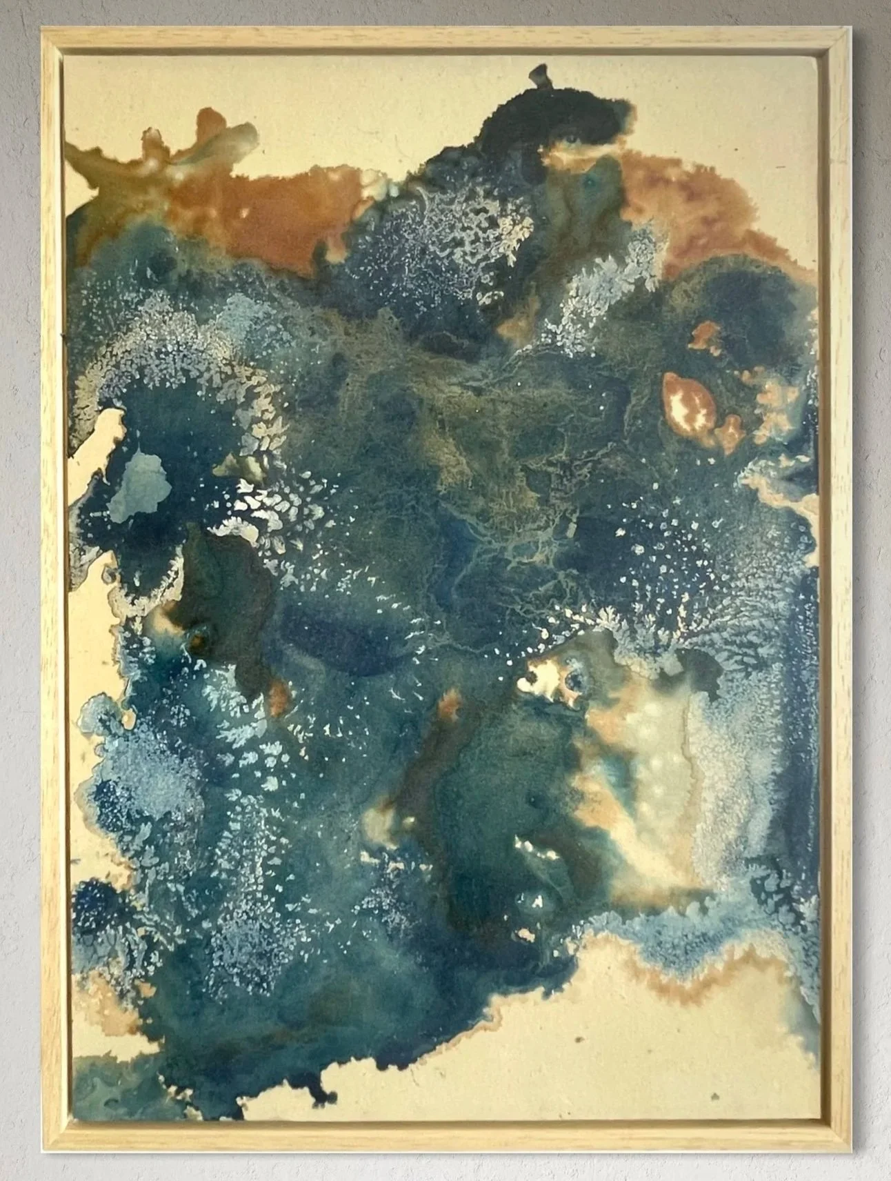 Solaria 2 (2024) | 21 x 30 cm | Light Sensitive and Red Iron Salts, Sun, Seawater, Salt, on antique card