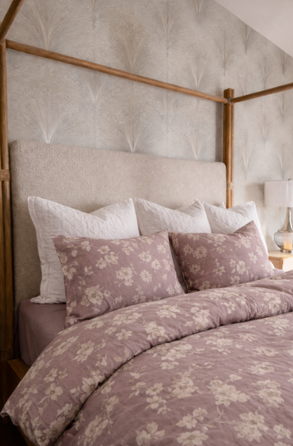 Primary Bed Close Up.png