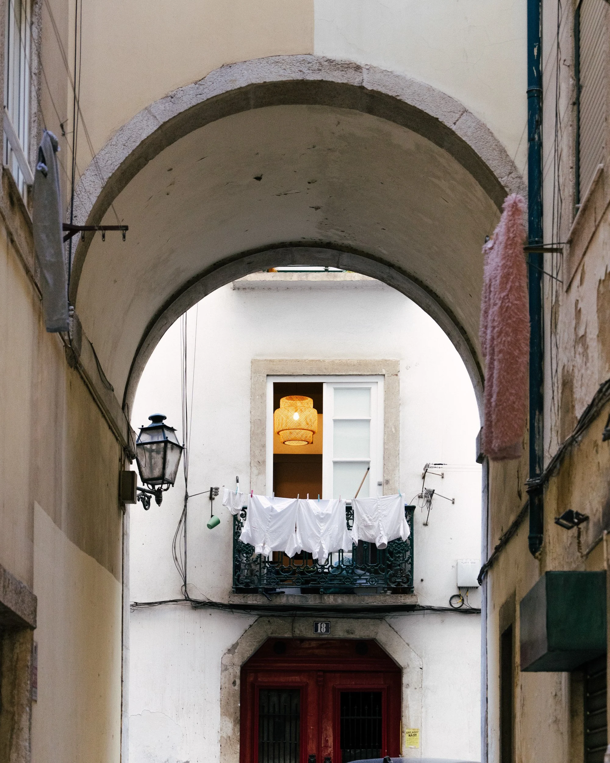 santos, lisboa, portugal, 2025