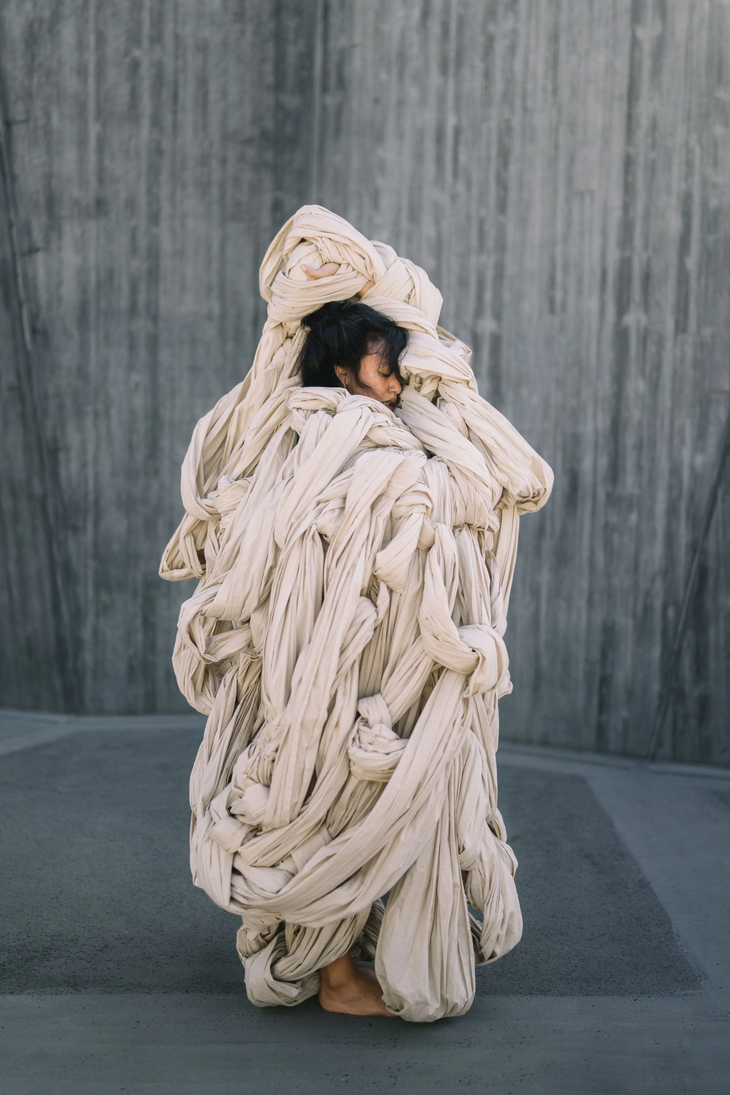 JORGE SERRA_COME KNIT THE SUN DOWN.jpg