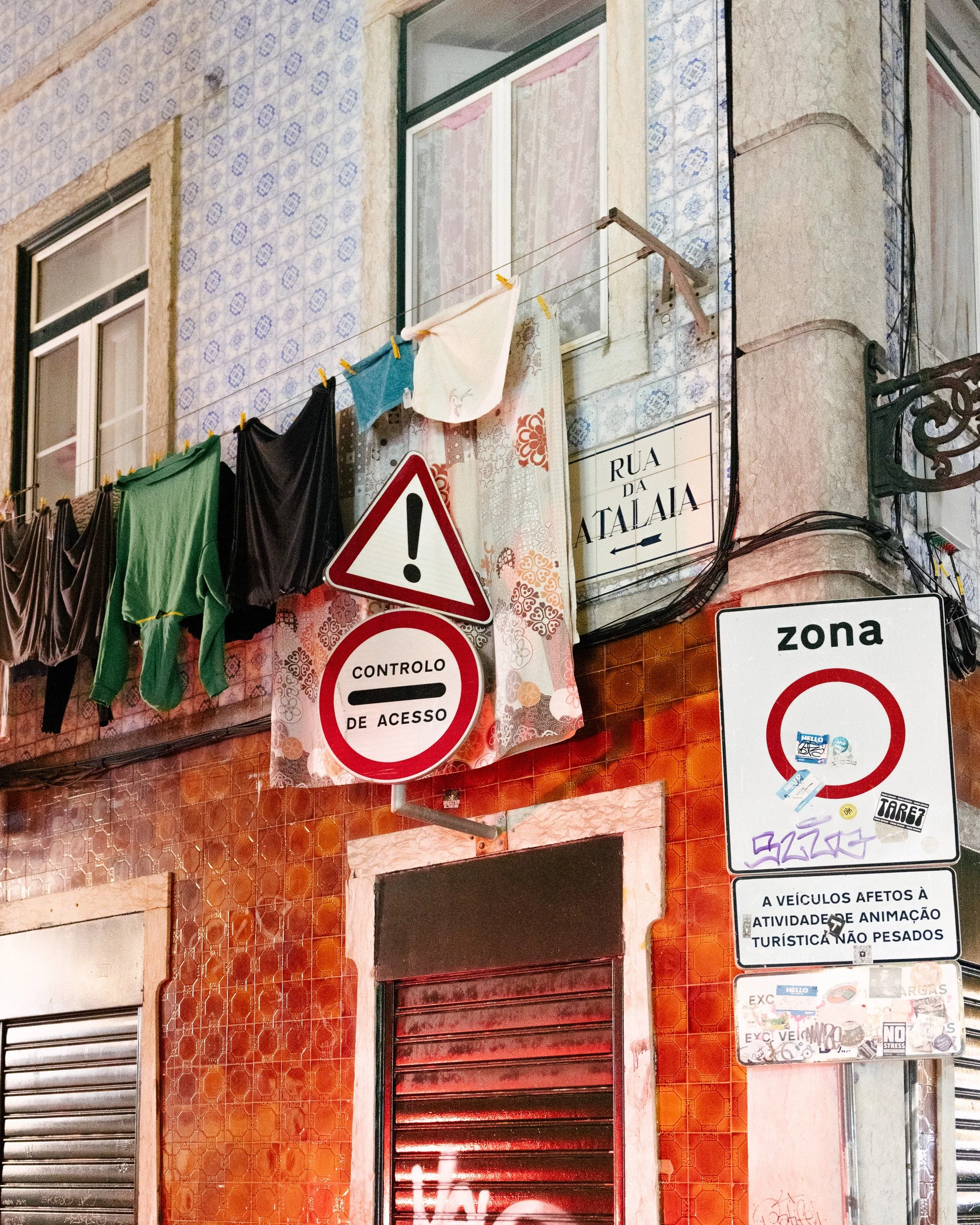 bairro alto, lisboa, portugal, 2025