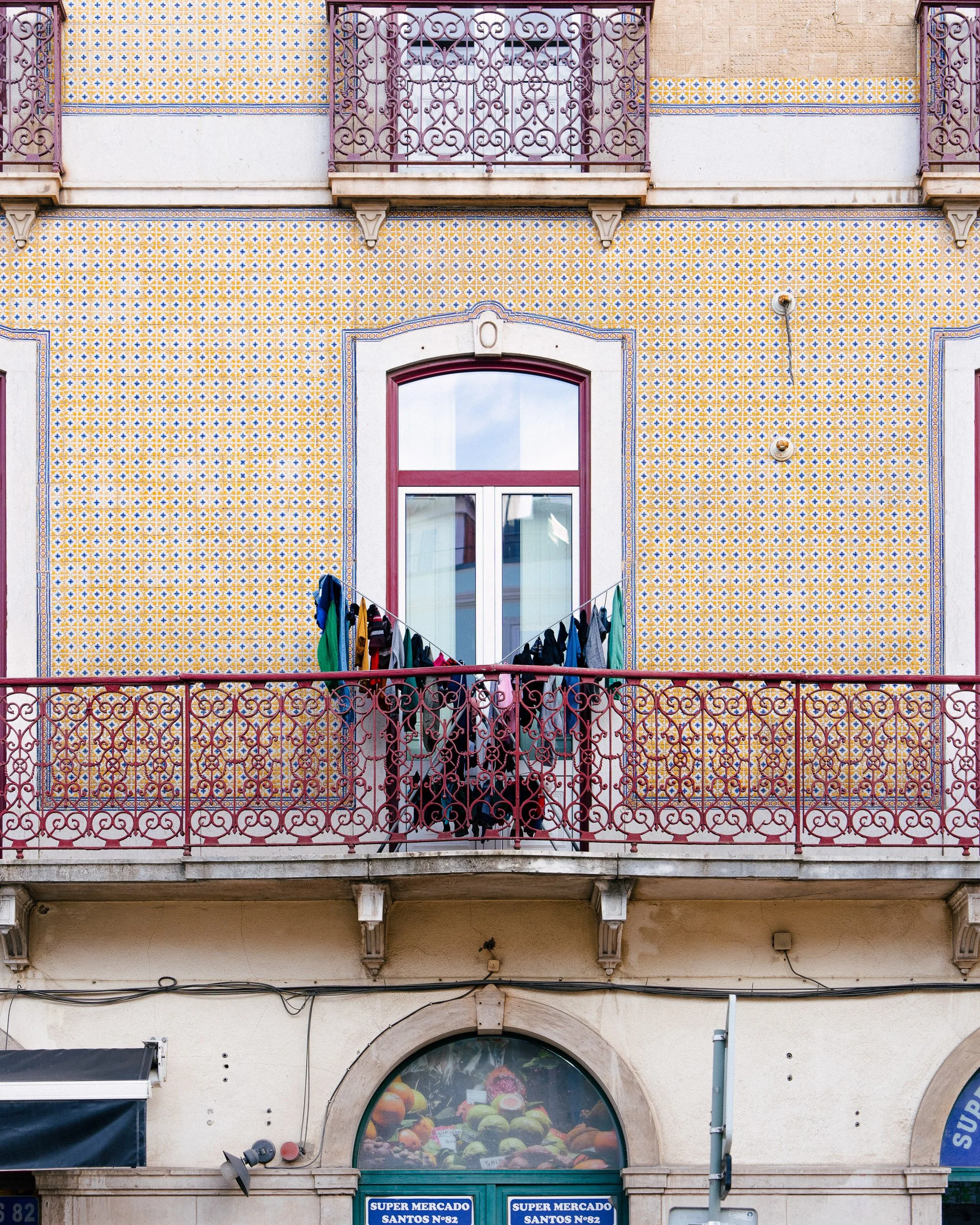 santos, lisboa, portugal, 2025