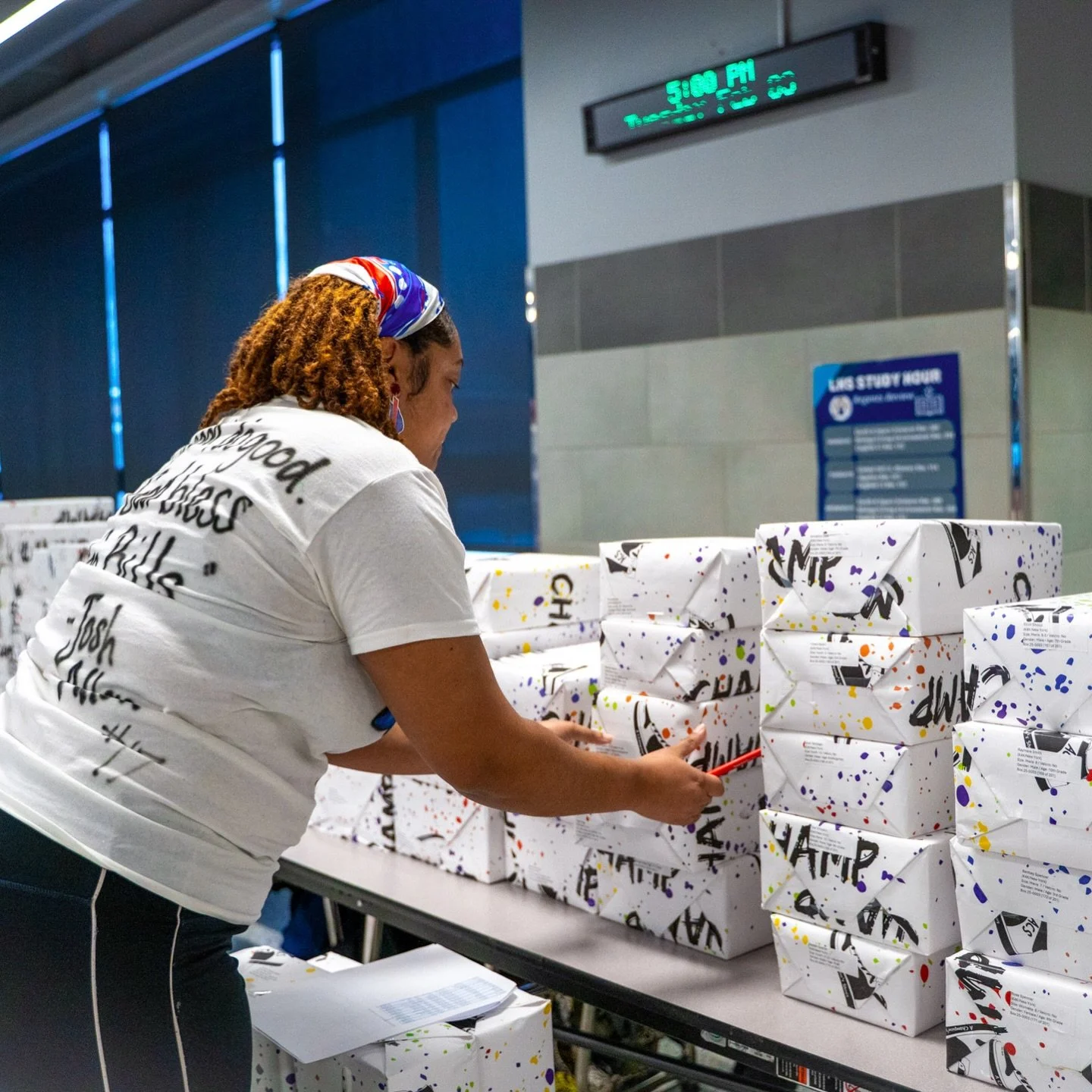 A meaningful day last week at Kicks for Kids in Lackawanna, NY! 200 pairs of shoes were given out to kids from the community. 👟💙