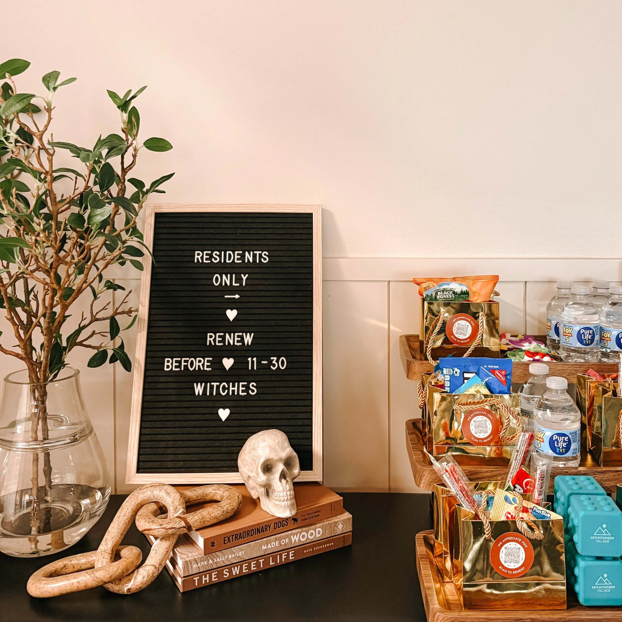 No tricks here! Just treats for residents and treats for tours 🤭 Request your renewal today 🤩🫶🎃 #studentliving #mountaineervillage #appstate #boonenc