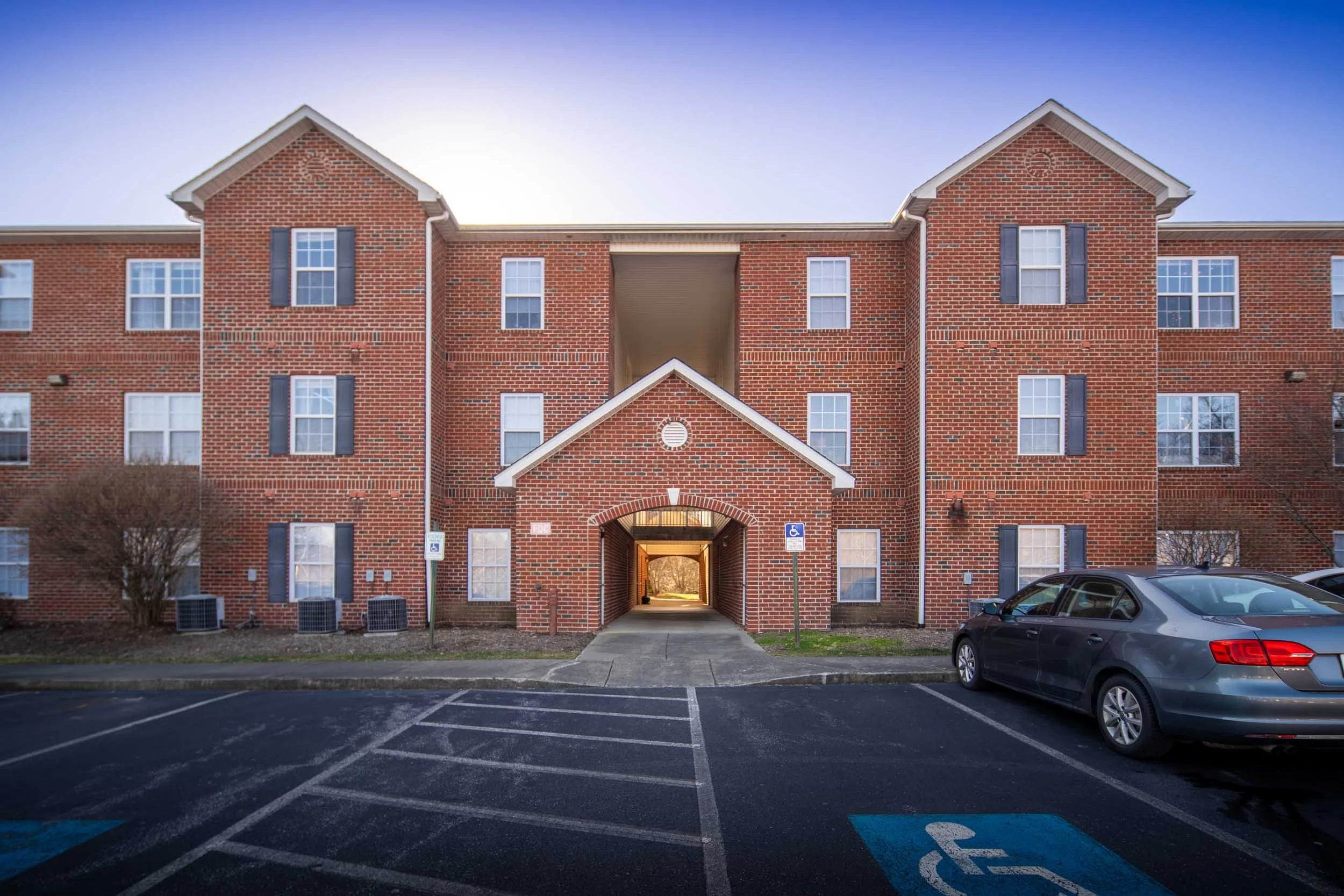 Mountaineer Village | Student Apartments in Boone, NC near App State | Apartment Exterior