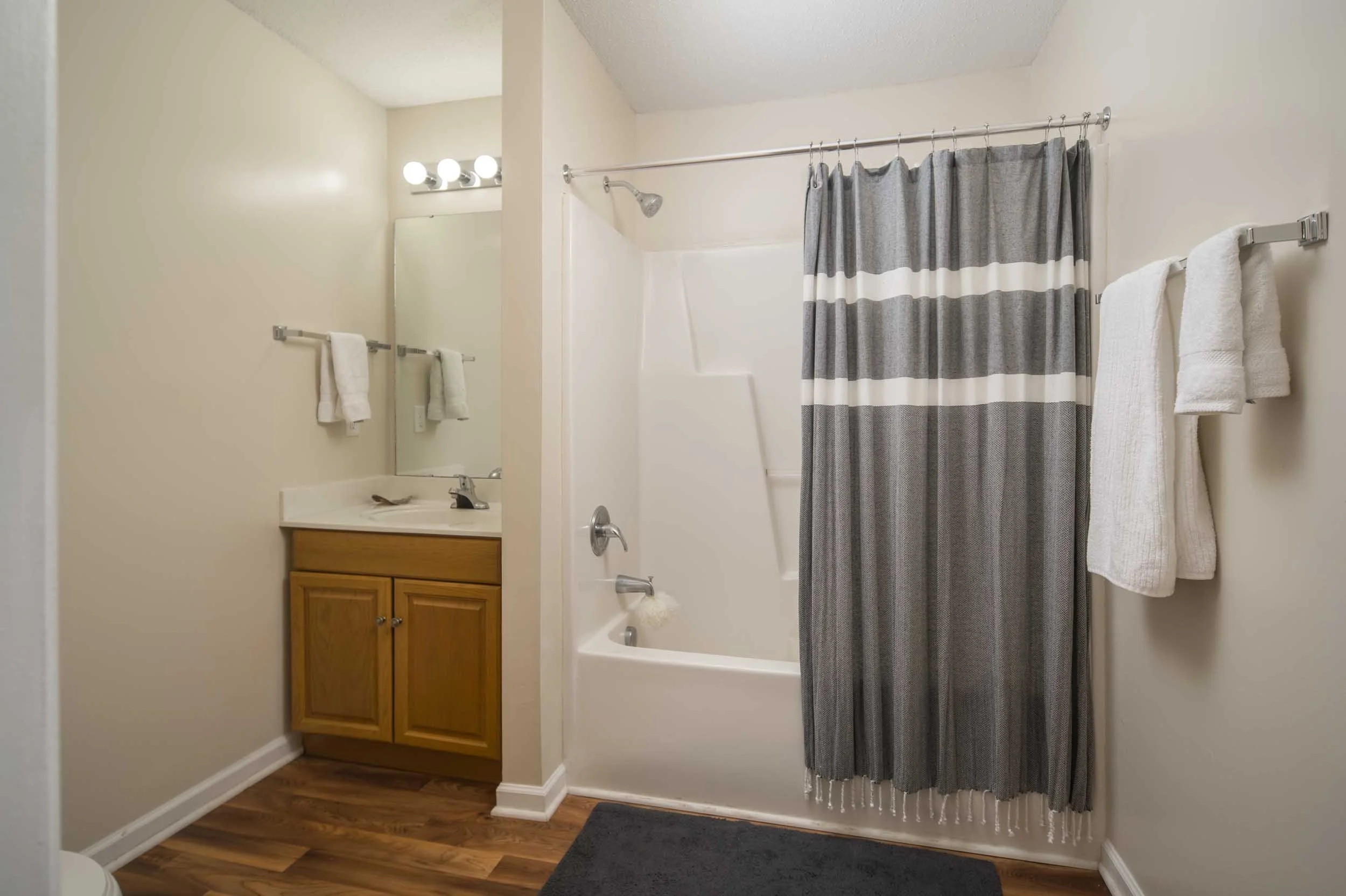 Mountaineer Village | Student Apartments in Boone, NC near App State | Bathroom