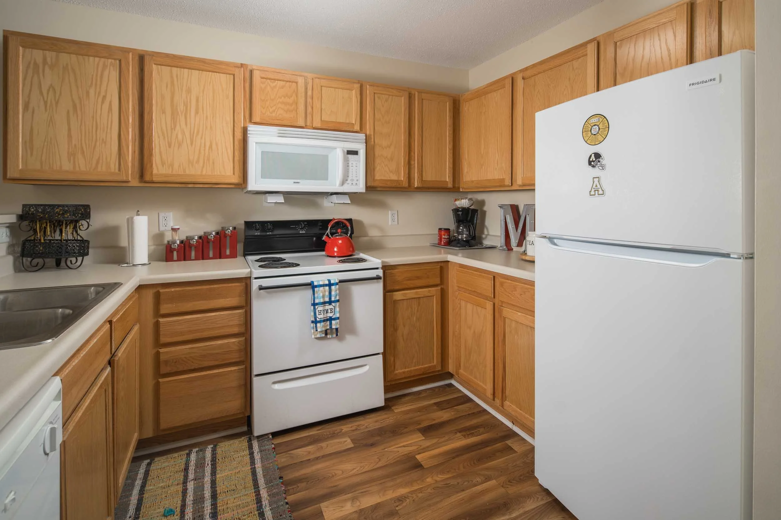 Mountaineer Village | Student Apartments in Boone, NC near App State | Kitchen