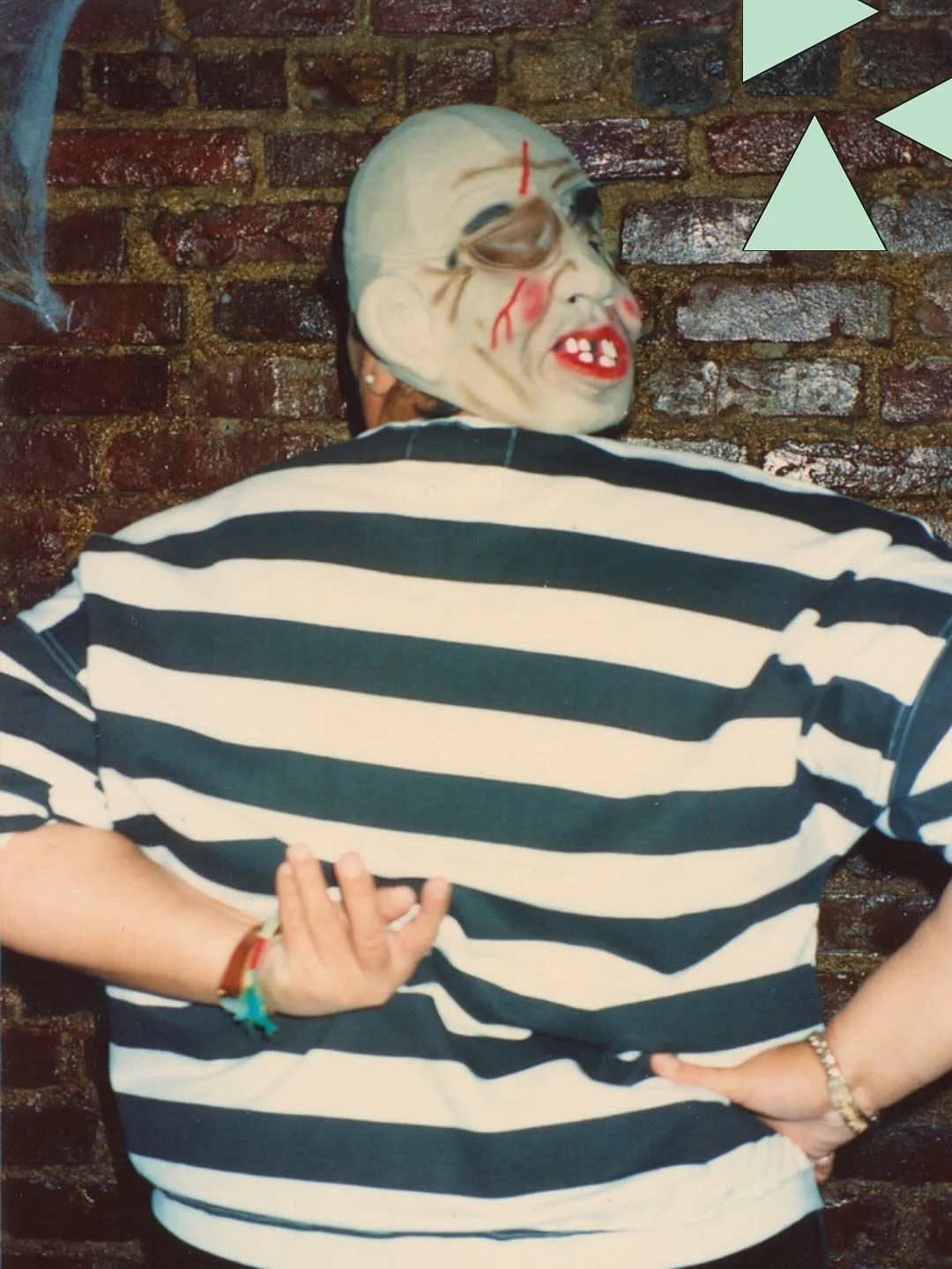 LESLA (Lesbianas Latinas) Halloween Party in 1989 at Club 1270

We recently uploaded a collection of LESLA (Lesbianas Latinas) photographs from 1987-1991 on our Omeka! Check them out! LESLA was a Boston-based social and activist group for self-identi