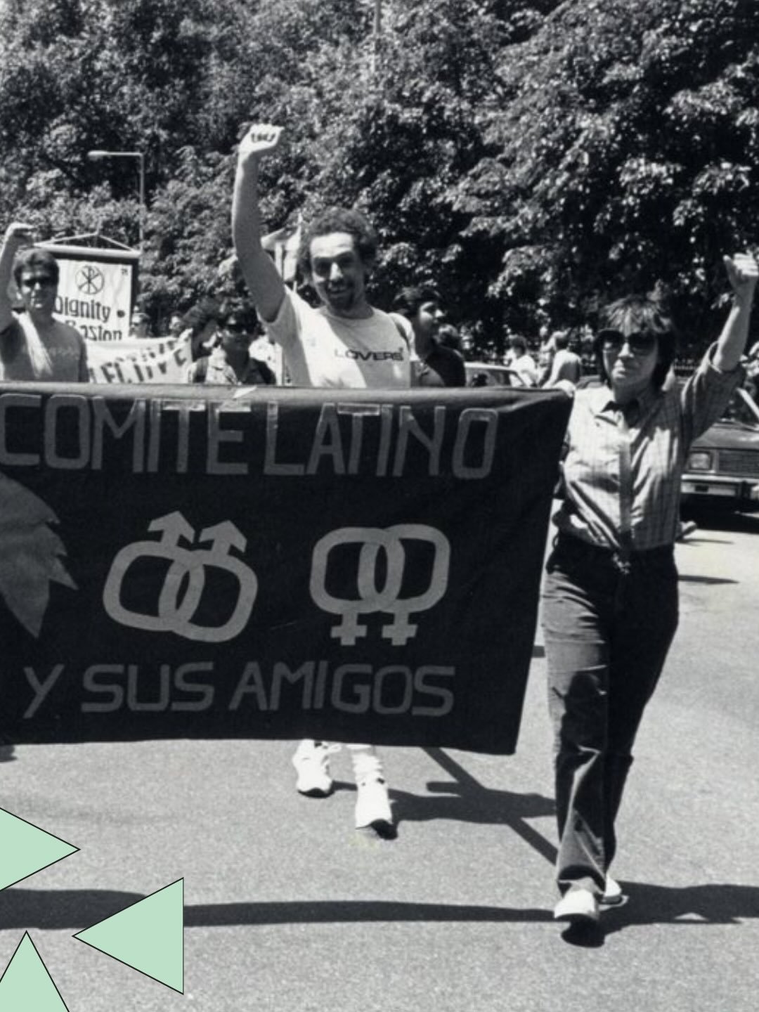 Members of &ldquo;El Comite Latino y Sus Amigos&rdquo; march down Boylston Street with their banner, likely during Pride 1989.

This photograph is part of our Gay Community News photograph collection.

📸 Susan Fleischmann @fleischmannsusan
Coll 104 