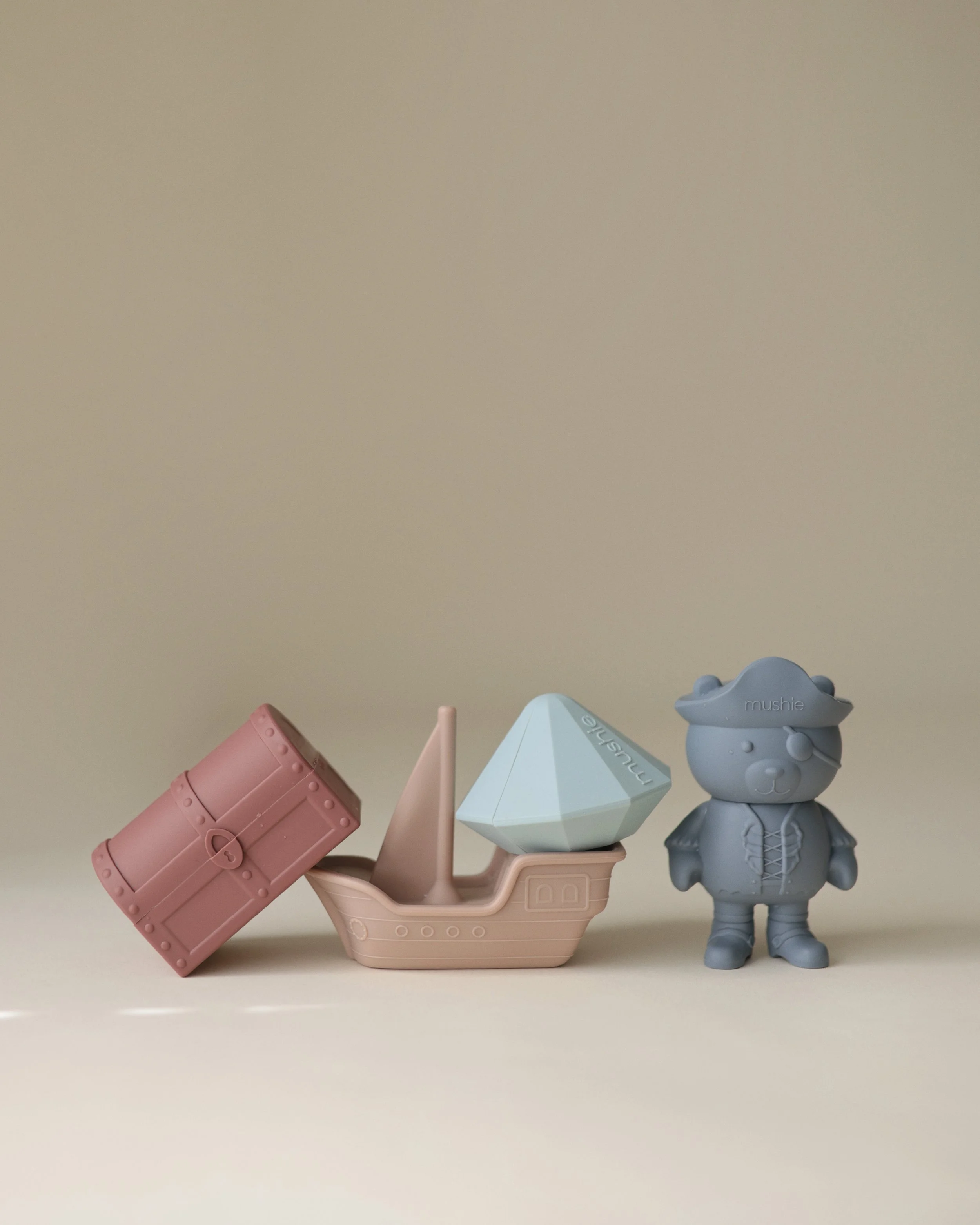 Bath Play Set_Pirate - 001.jpg