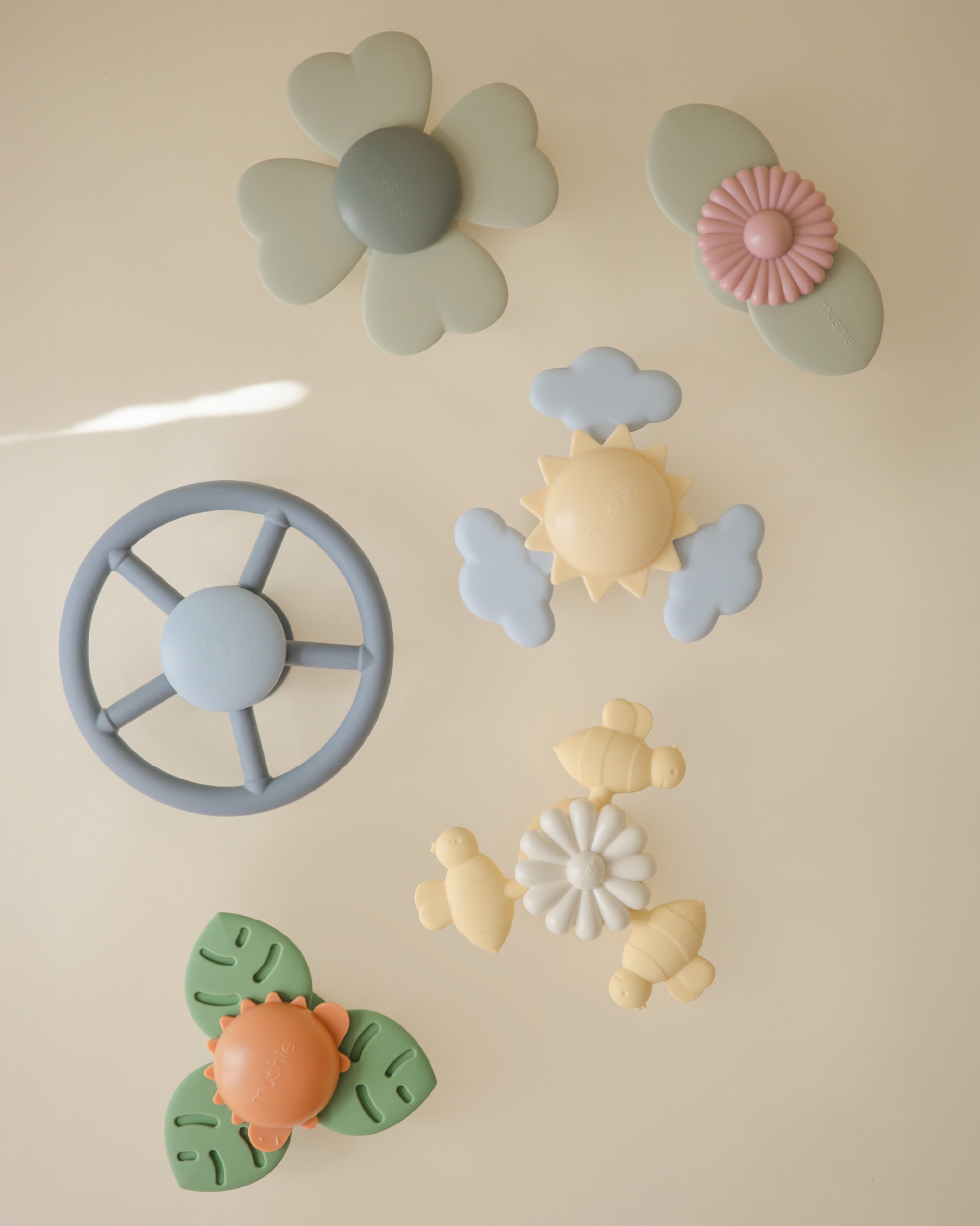 Suction Spinner Toy_Bee - 003.jpg