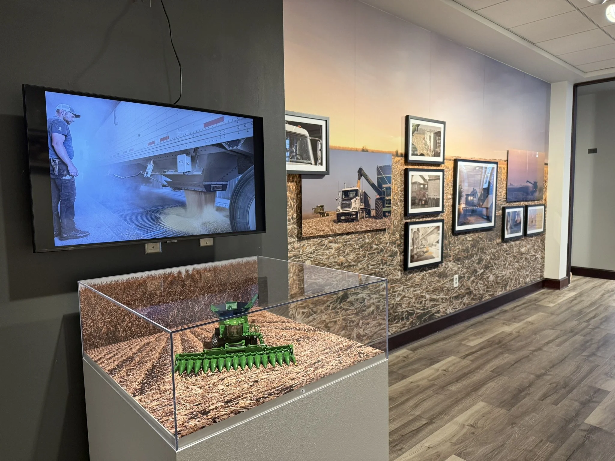 Payday in the Heartland | The Dance - Solo Exhibition at the Washington Pavilion Visual Arts Center - Gallery 301 - Sioux Falls, SD