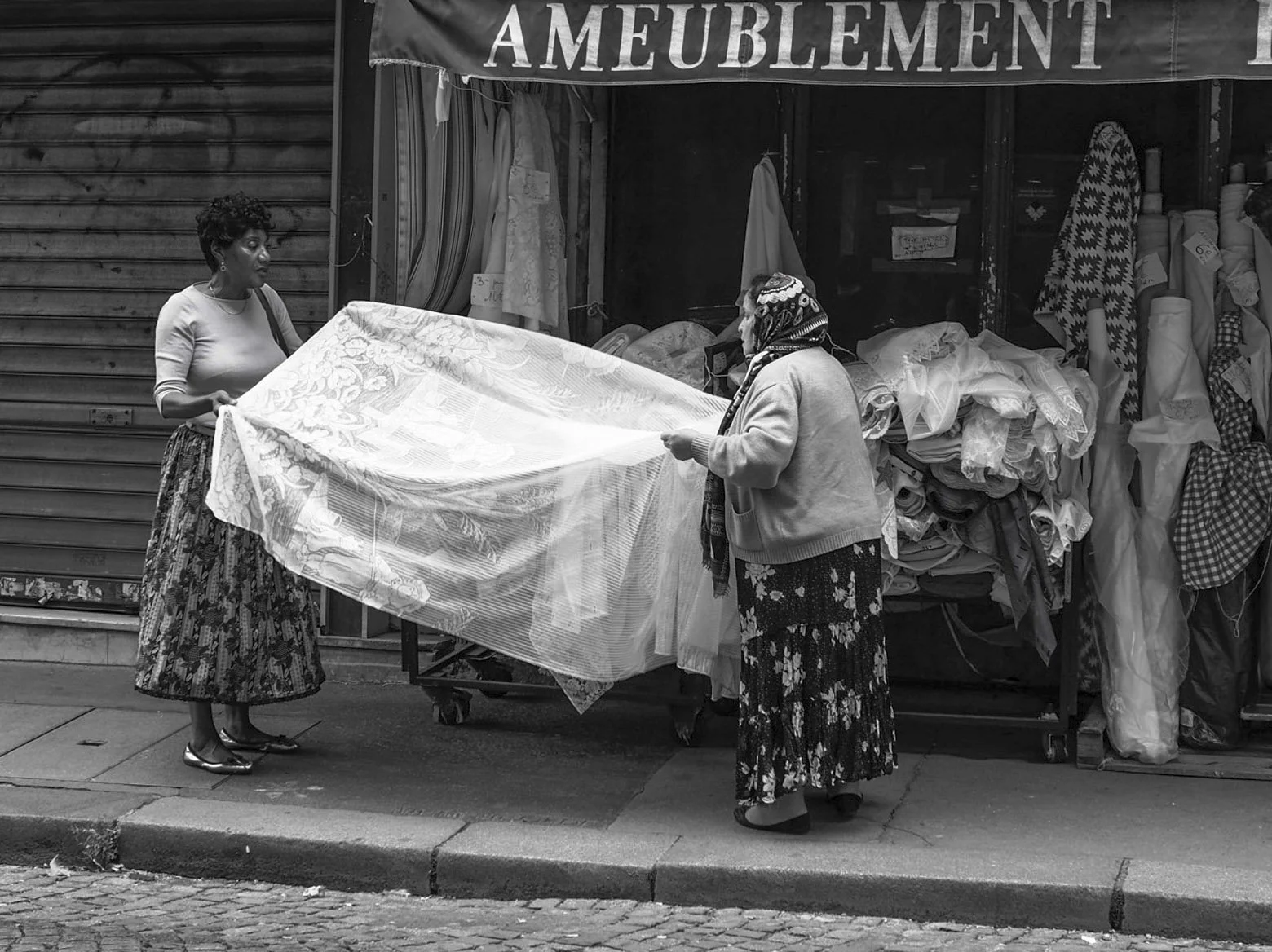 Yard Goods-Paris_8170164-3.jpg