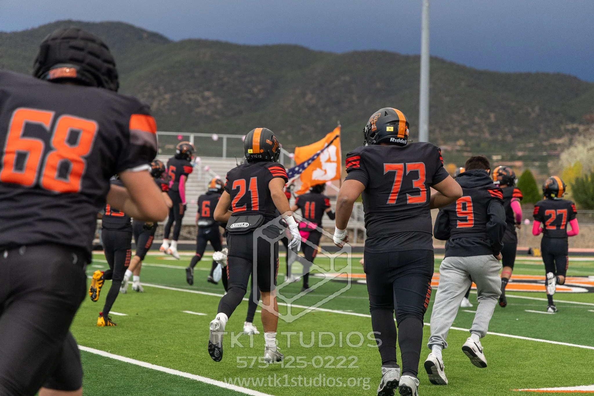 2025-10-25_Taos_Vs_Moriarity WM-10.jpg