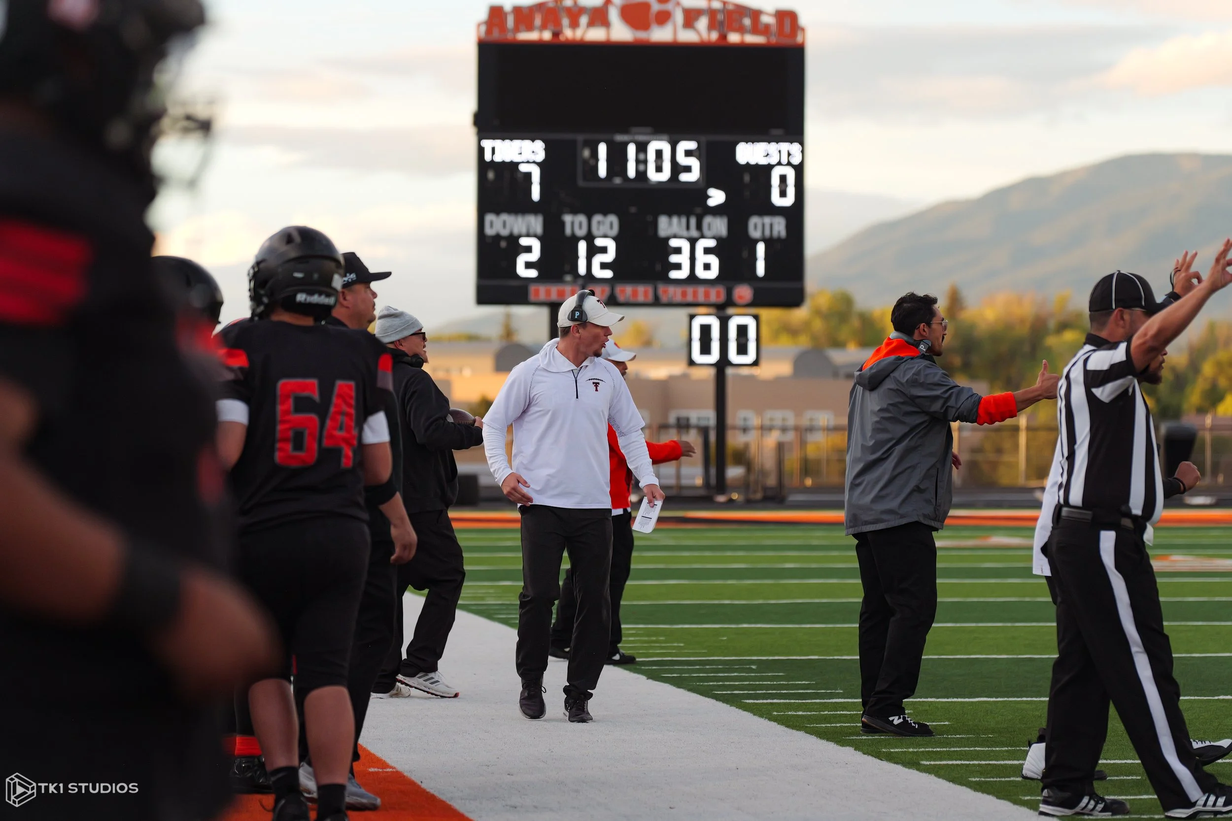 Homecoming Game-13.jpg