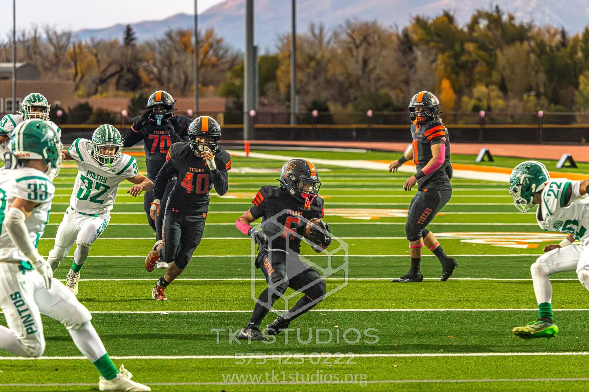 2025-10-25_Taos_Vs_Moriarity WM-09.jpg