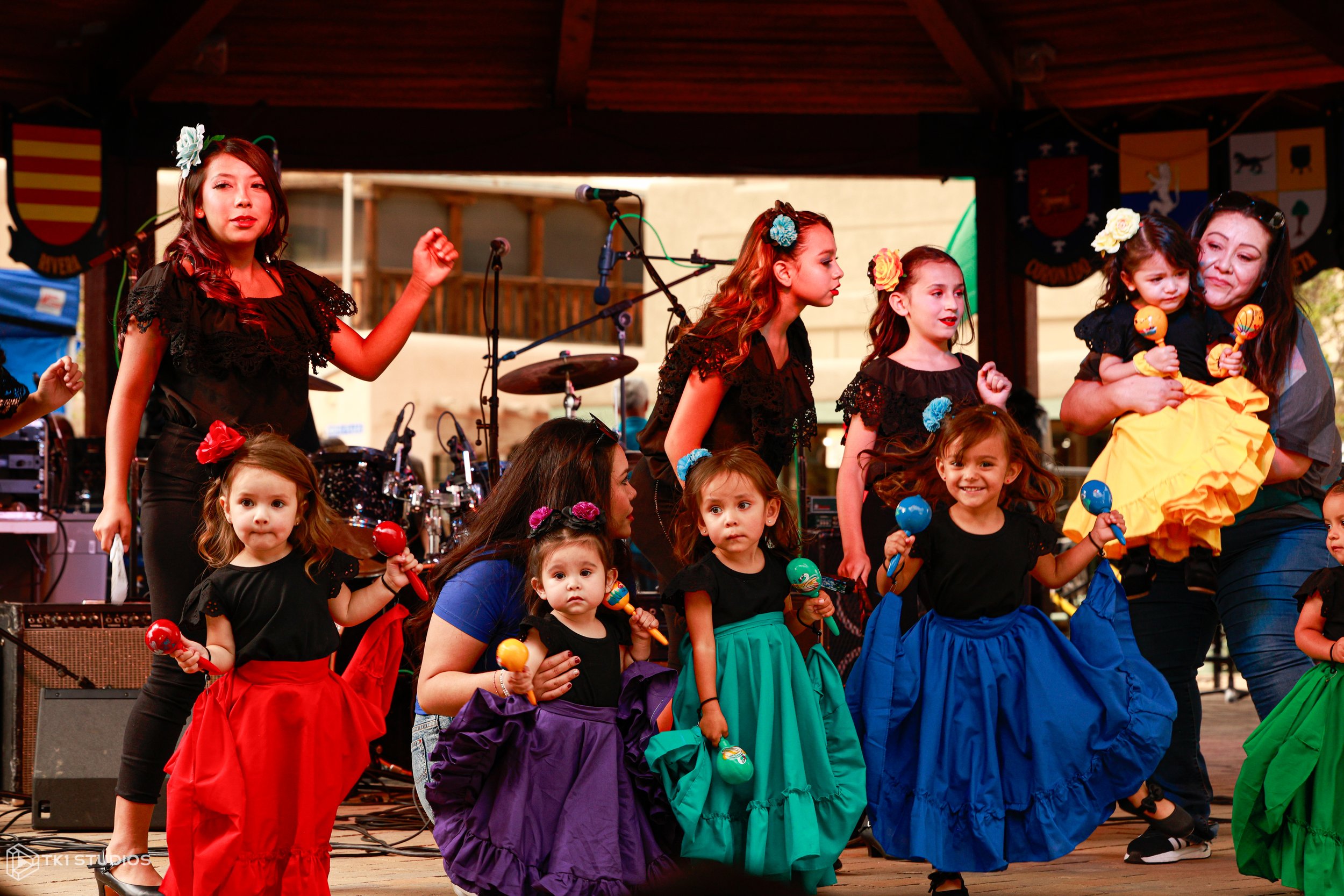 Mini Dancers-5.jpg