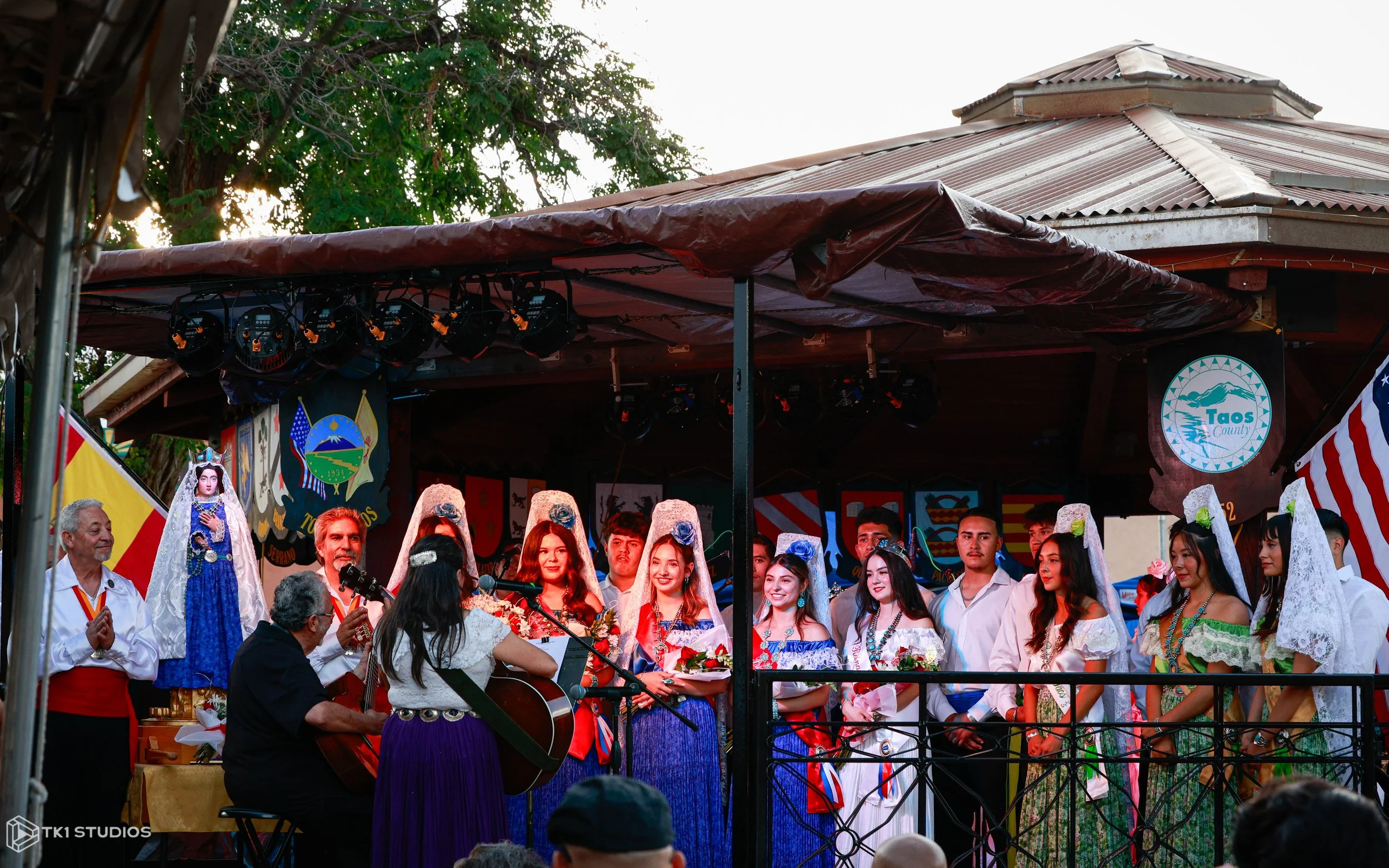 Fiesta Royalty Introdutions-17.jpg