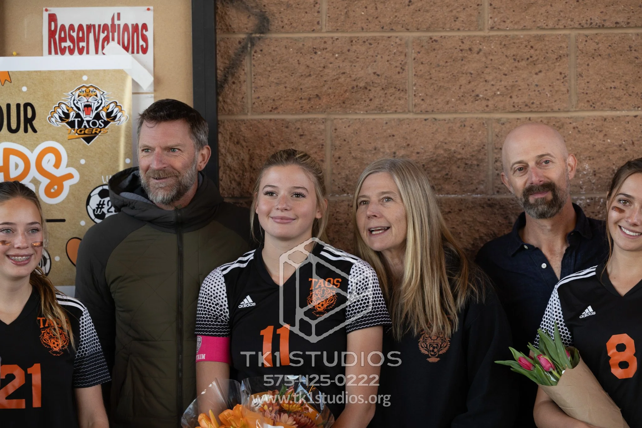 2025-10-22_VS_Los Almos_WM-16.jpg