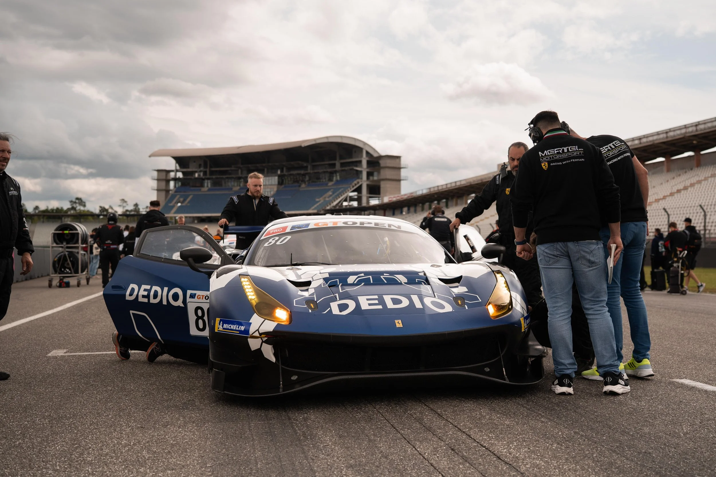 Six Engineers in pista nel GT Open