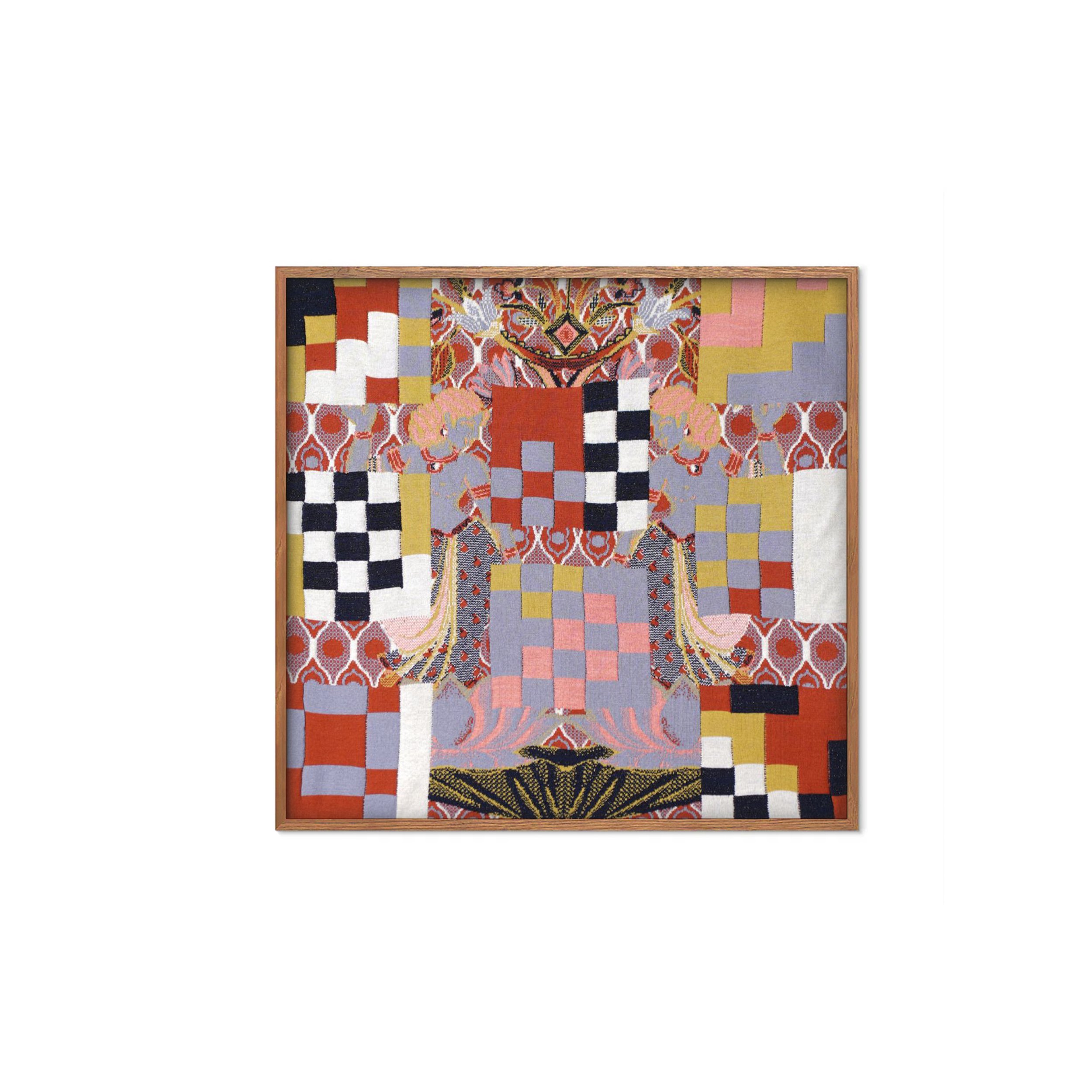 Padmadhāriṇī Night Mode