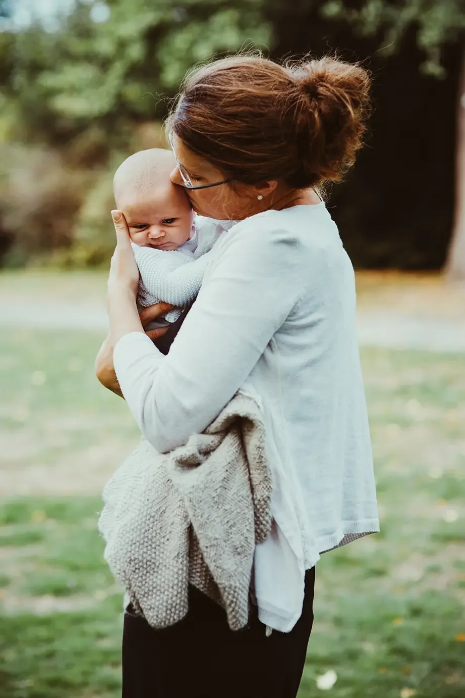 Family photoshoot at the botanical gardens, Bath