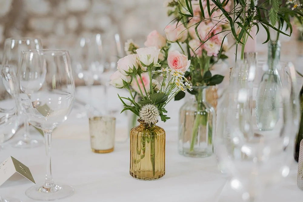 bristol & Bath wedding photographer - image of pretty flowers on a table at the wedding reception.