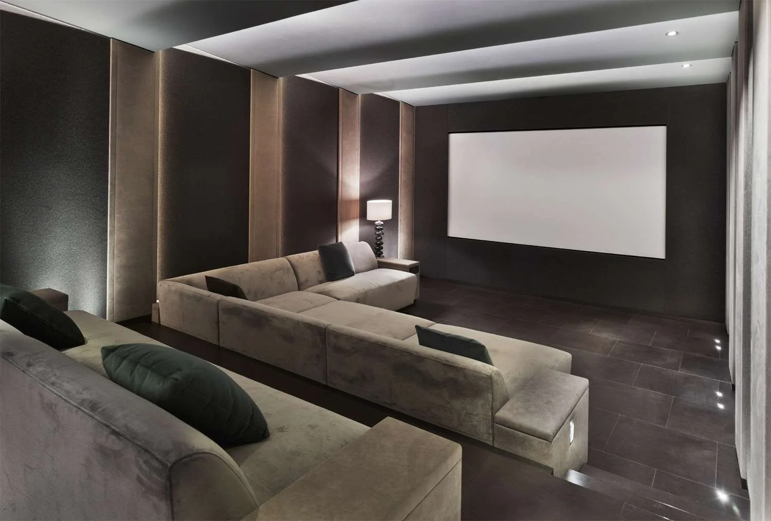 home-theater-room-getty-vostok-57f55aeb3df78c690f118170.jpg