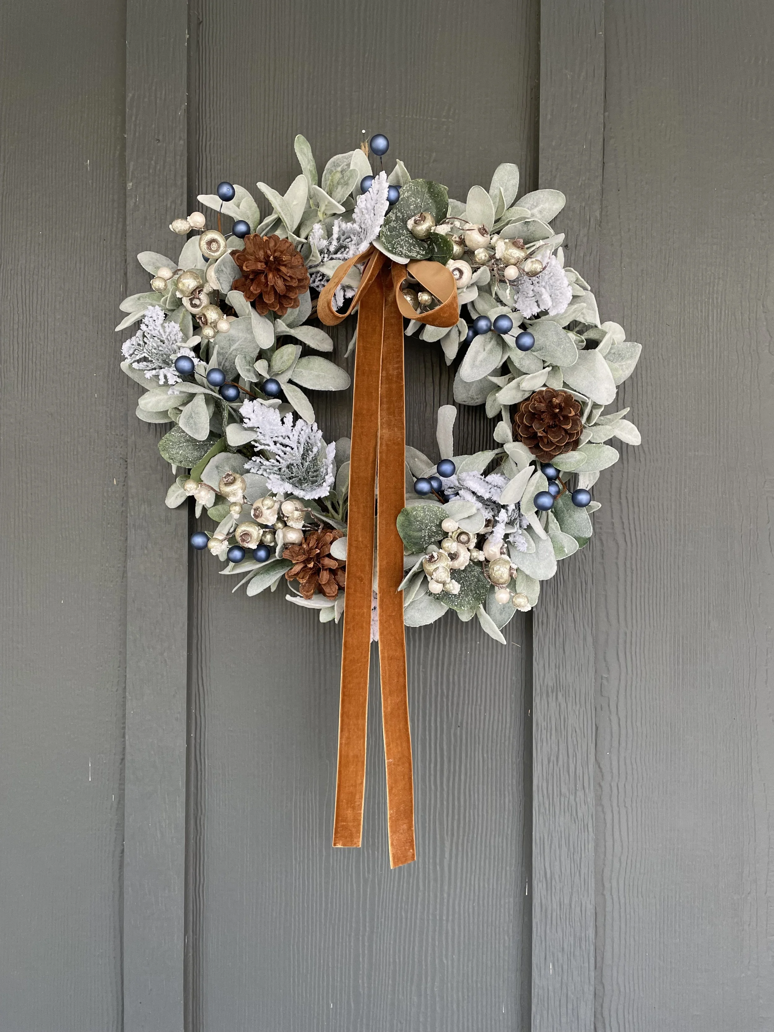 Christmas/snowy blue