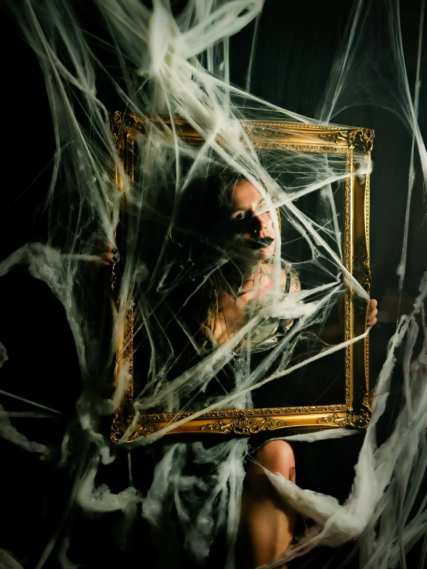 Even in a web of chaos she thrives 🕸️

#halloweenvibes #spooky #spiderweb #october