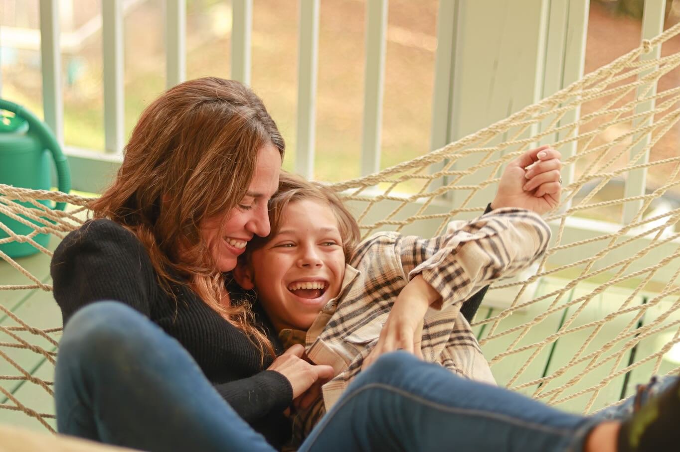 Home is where the heart is 🏡❤️

Now booking in home sessions, DM or visit Timeasha.com for investment information 🌷

#motherhood #family #familyphotographer #fall