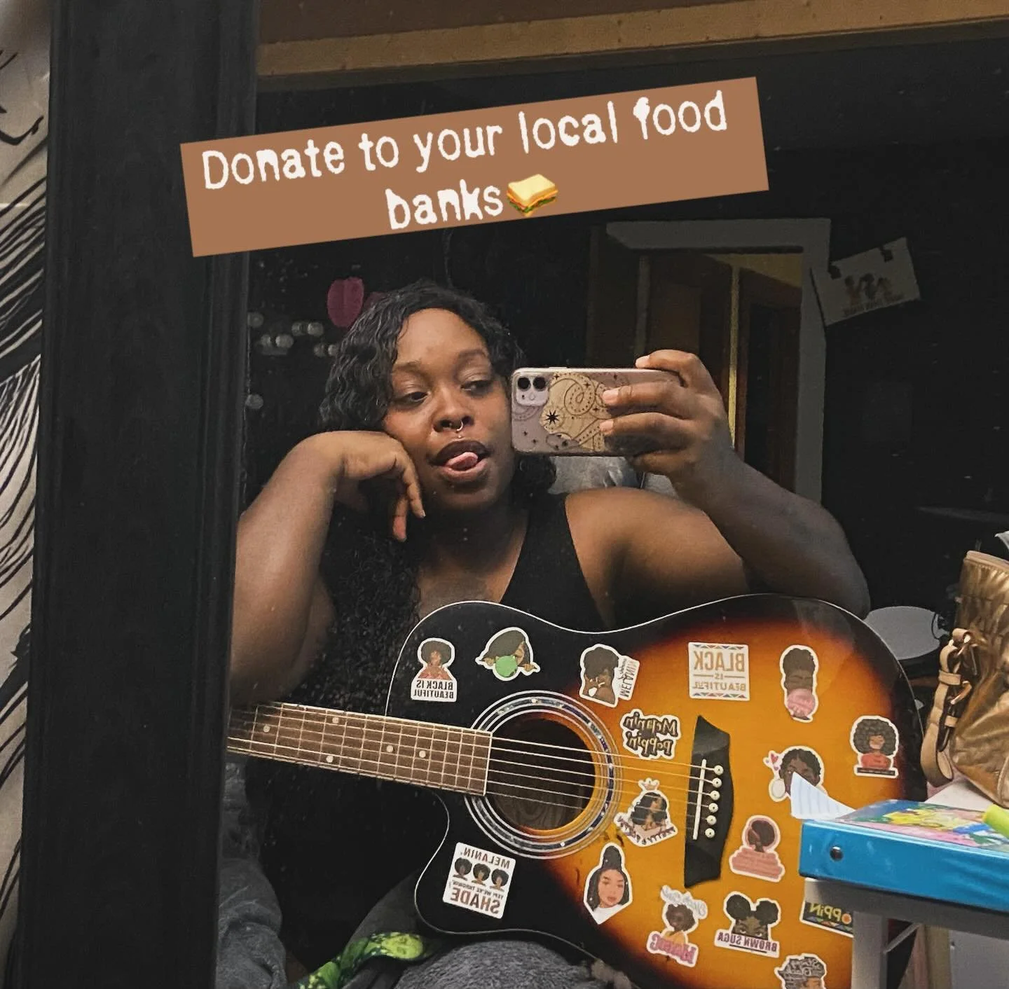 Random pic to remind you to donate to your local food banks and places taking donations! It&rsquo;s going to be a challenging holiday season for a lot of families this year. You can help by asking your neighbor if they need any help or donating local