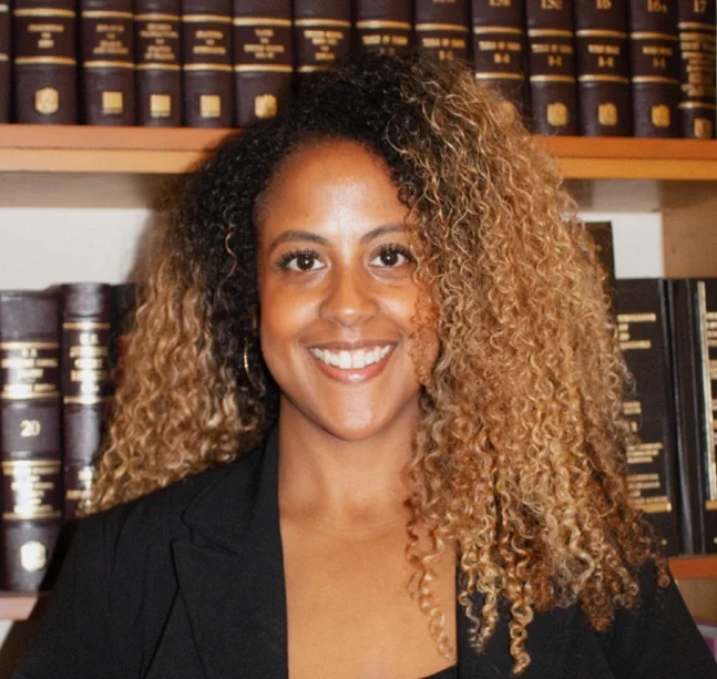 Elen Tesfamariam - Paralegal