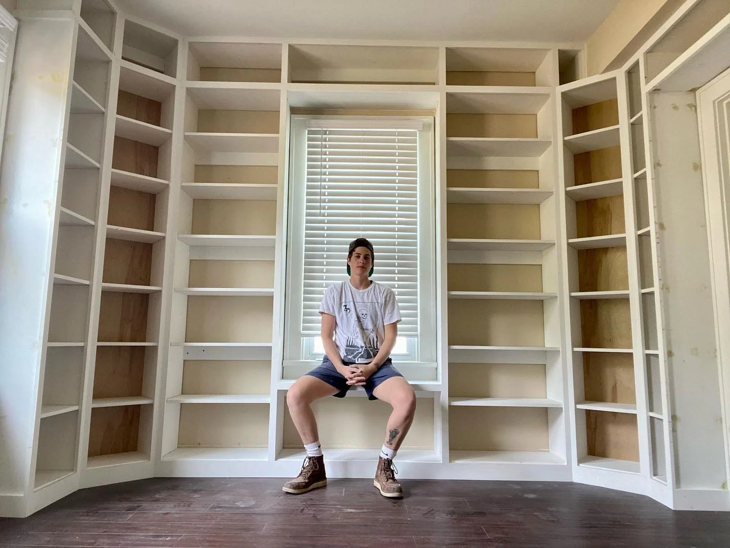 Fully Fitted Home Library: Webster Groves