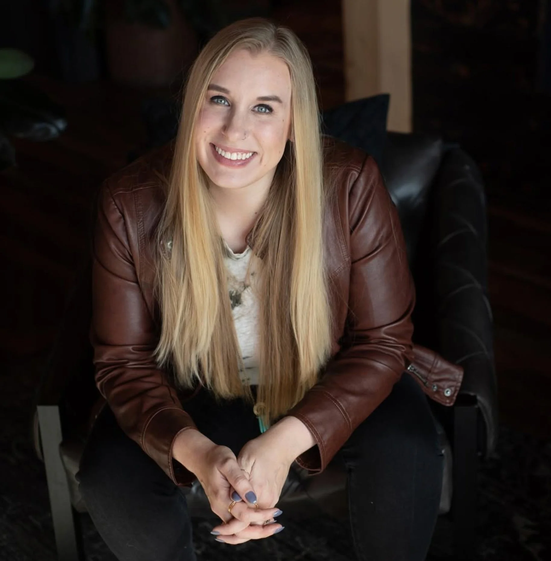 Free Wallpaper for January 2025 | Six Leaf Design | Freelance Graphic + Logo + Brand + Web Designer | Denver, Colorado