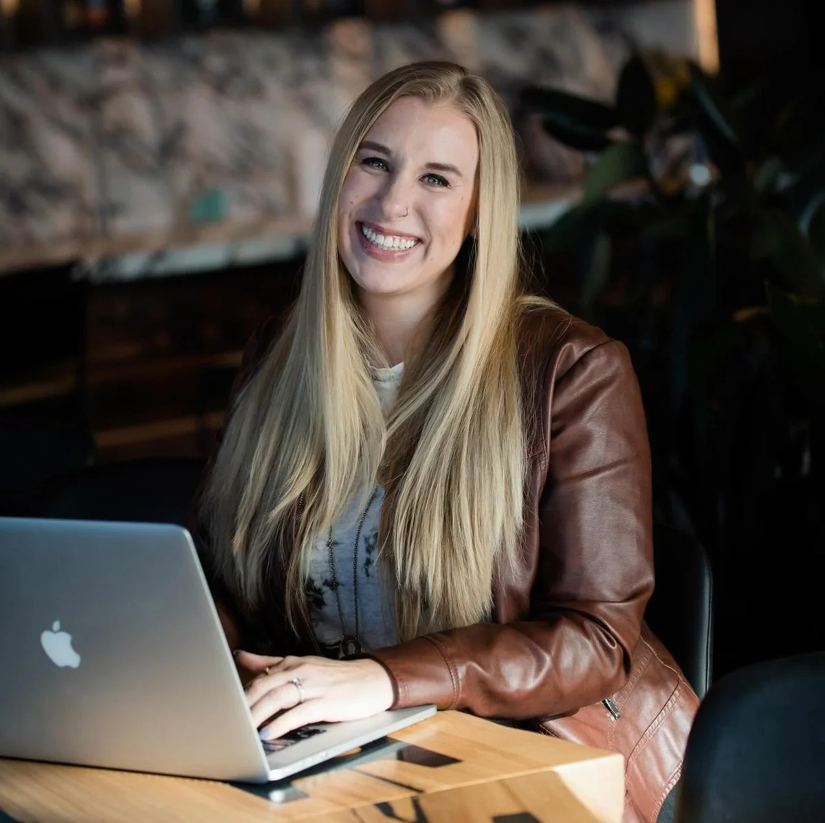 Free Wallpaper for November 2024 | Six Leaf Design | Freelance Graphic + Logo + Brand + Web Designer | Denver, Colorado