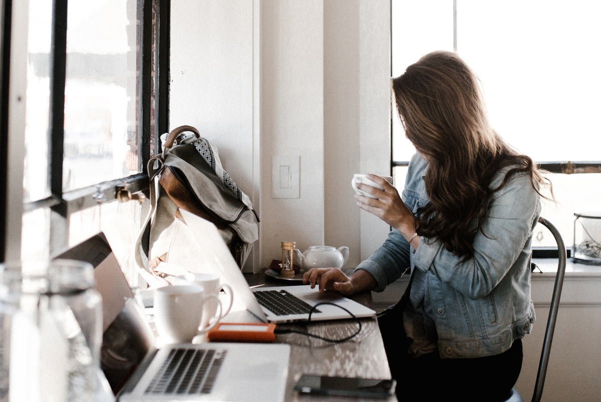 Why Hire a Graphic Designer for Your Logo