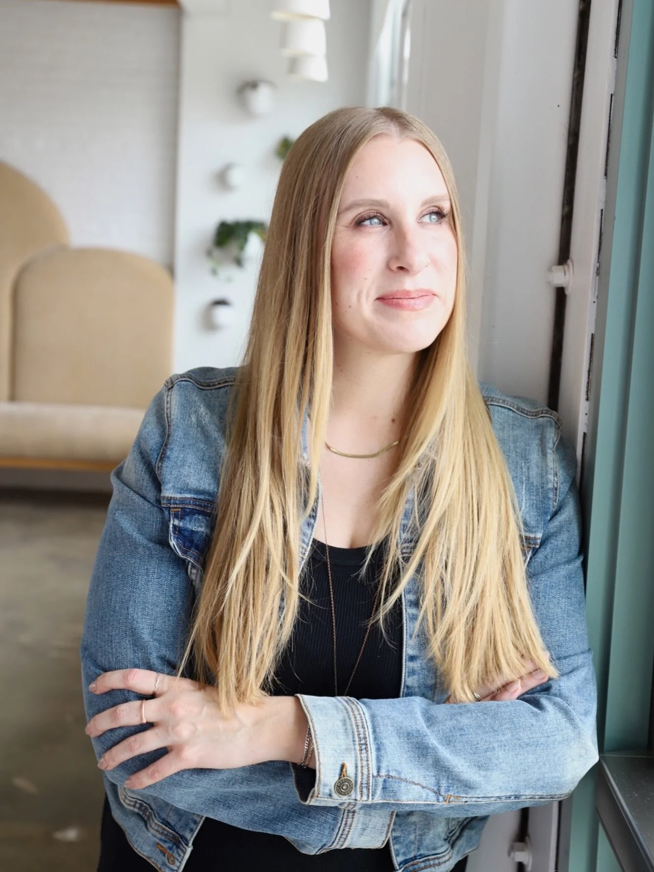 What I&rsquo;m currently overthinking: ⁠
⁠
I had a moment recently where a client started sending redesign ideas mid-project (when it wasn&rsquo;t included) and my brain immediately went into defense mode. Past experience has made me wary about reque