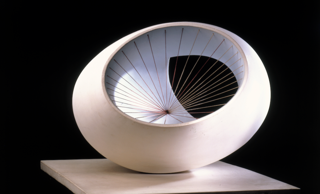 barbara hepworth Sculpture with colour (oval form) pale blue and red 1943.png