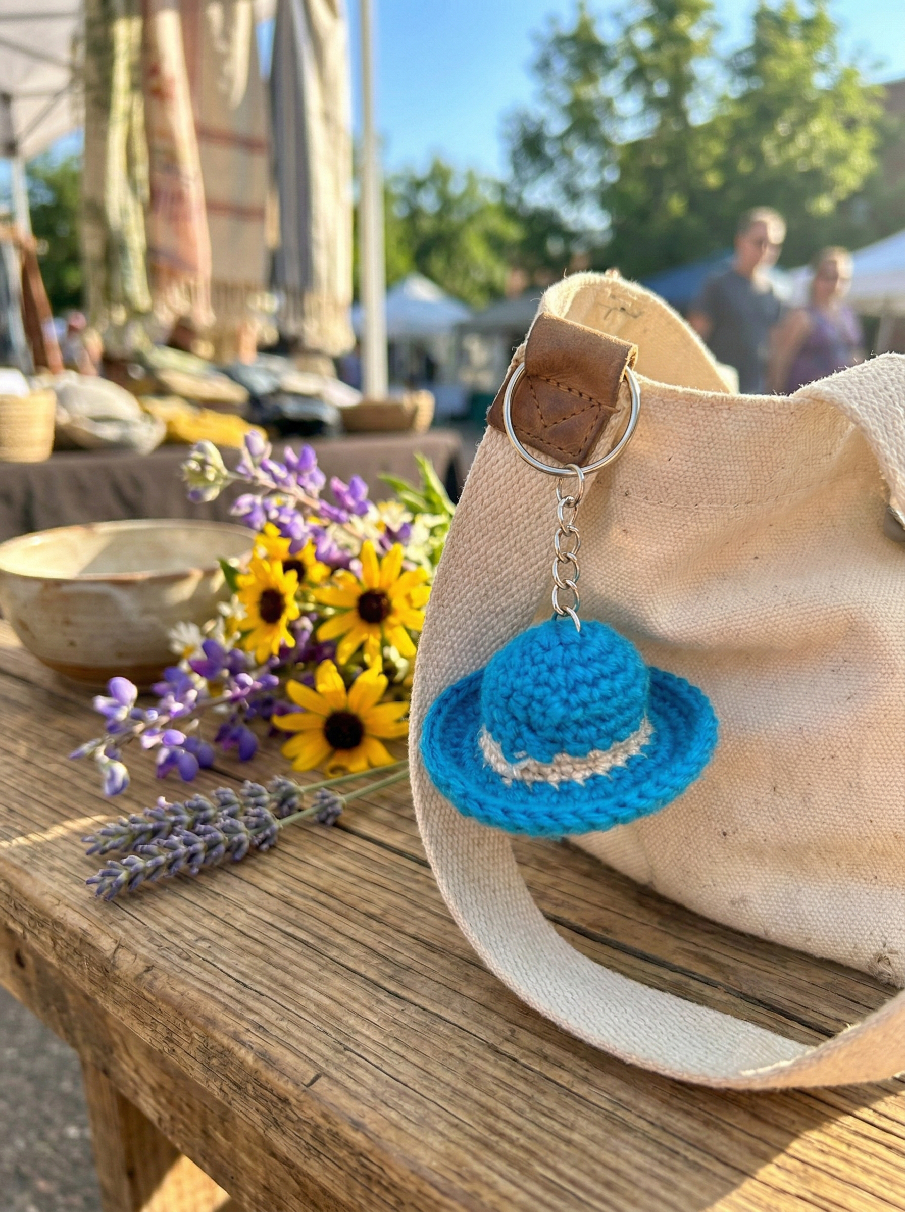 Bluebird Sunhat Keychain-2.png