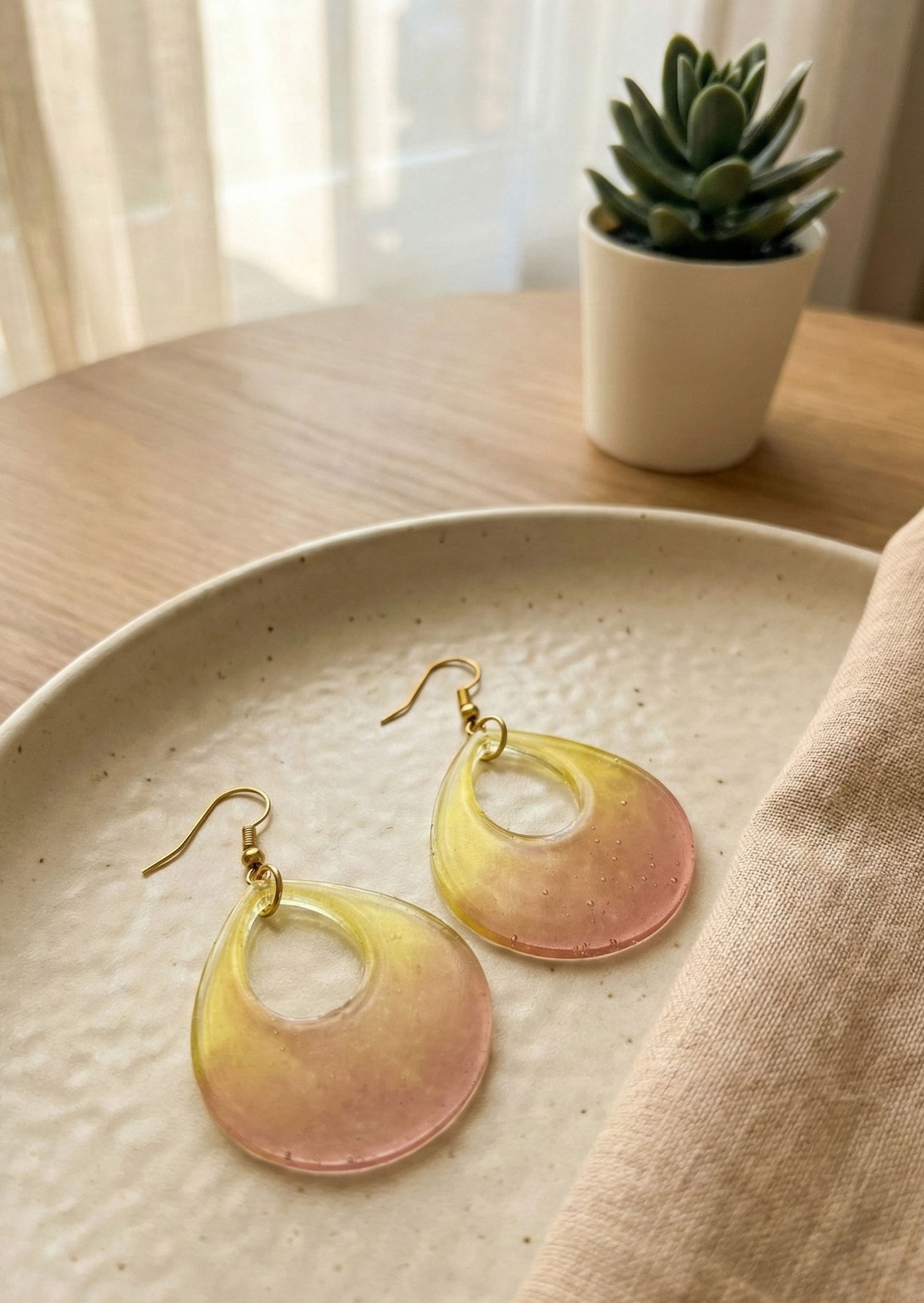 Desert Glow Teardrop Earrings 2.png
